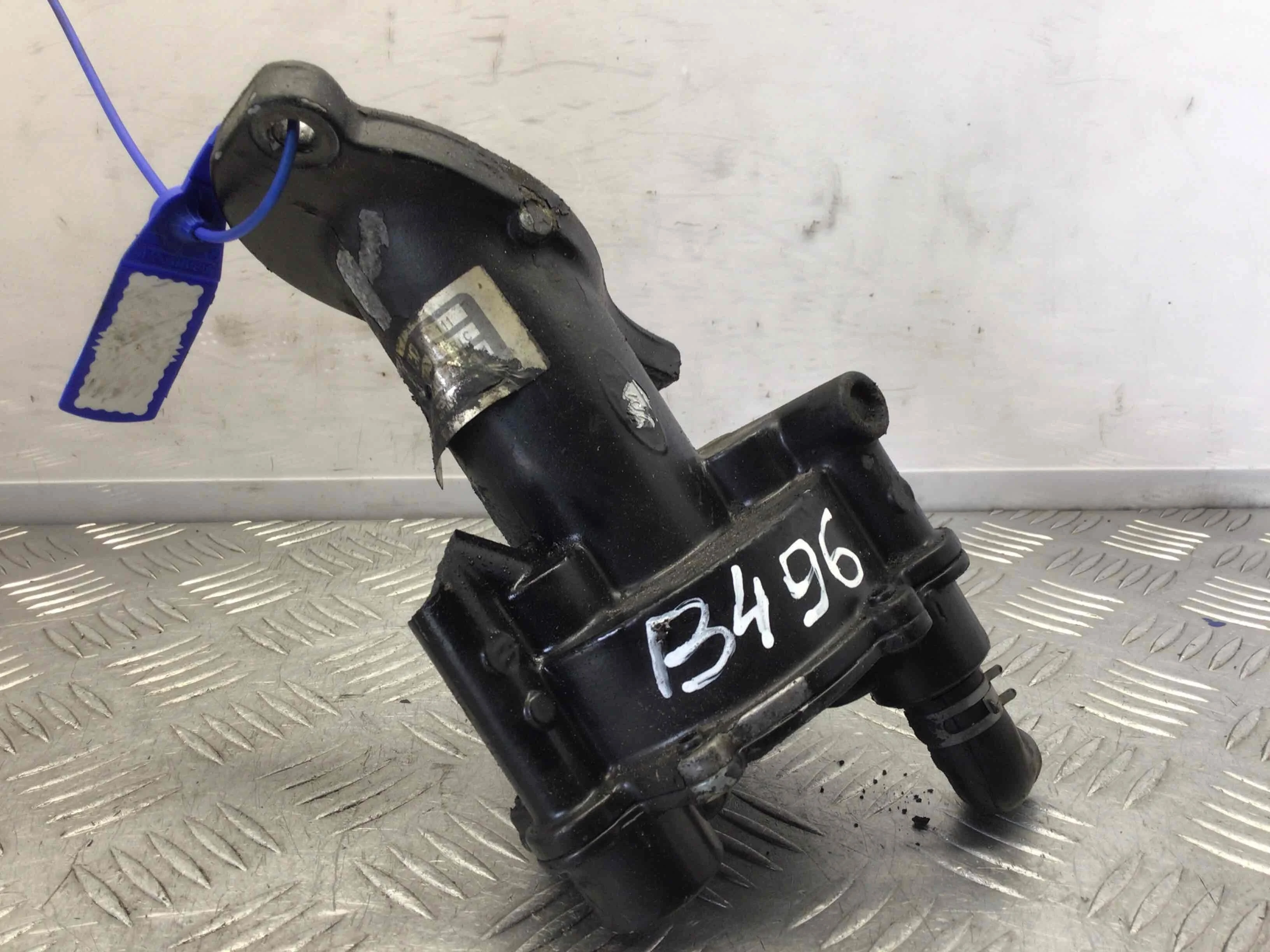 Насос вакуумный Ford Focus 1 поколение [рестайлинг] (2001-2005) дизель 1.8 TD Механика Х/б