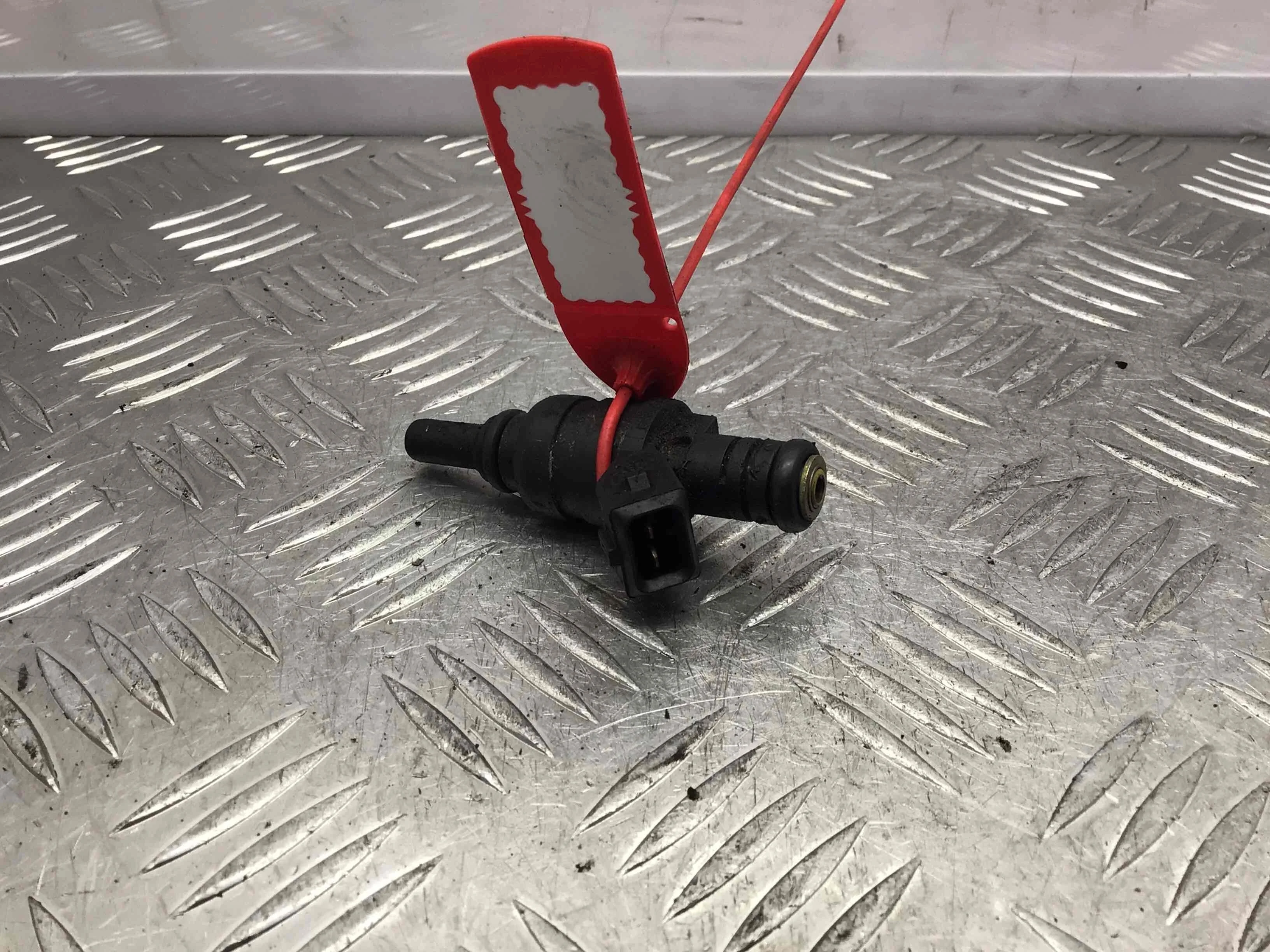 Форсунка BMW 3-Series 3-Series E46 1998 - 2006 бензин 2.5 i Автомат Седан