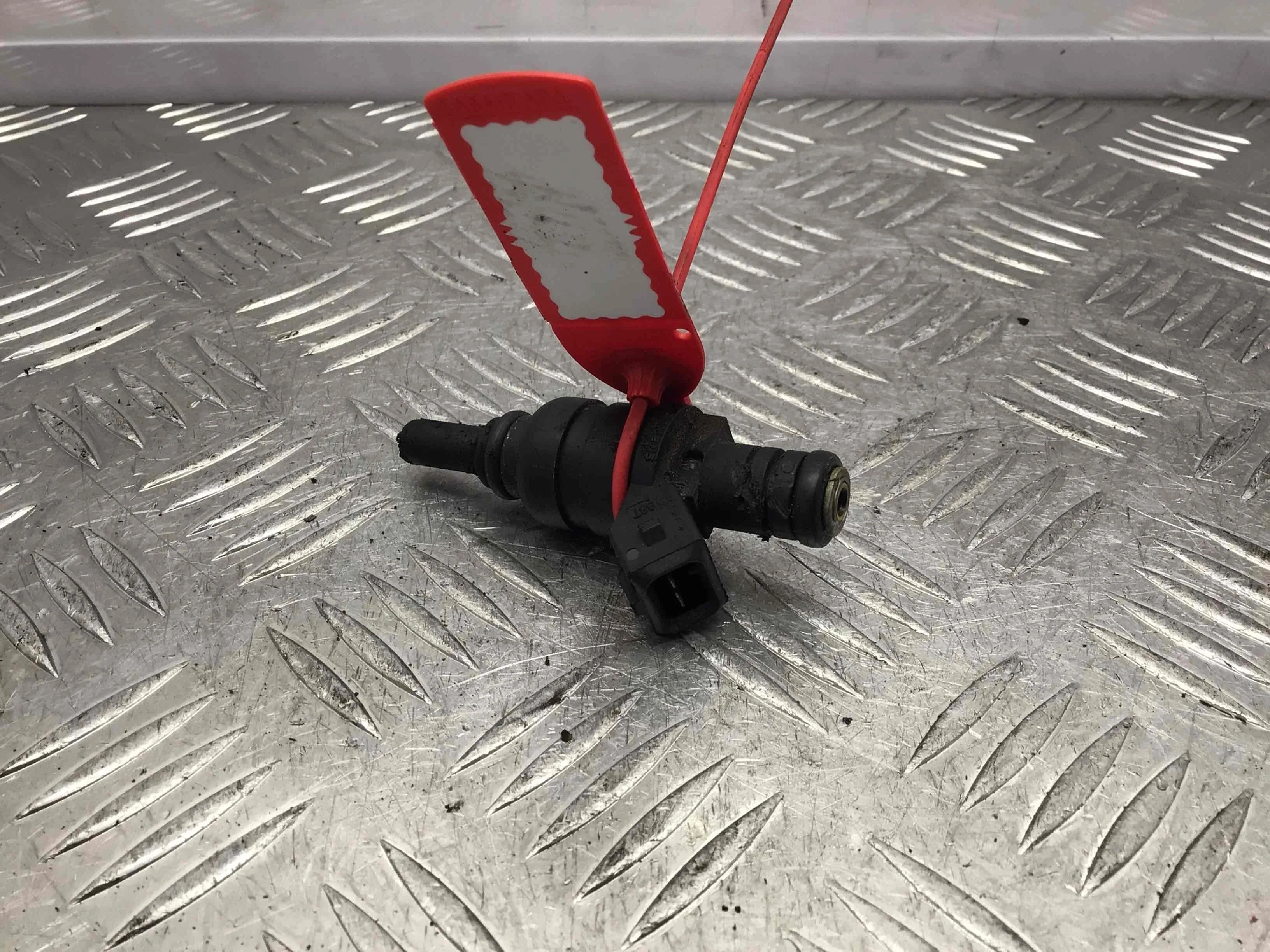 Форсунка BMW 3-Series 3-Series E46 1998 - 2006 бензин 2.5 i Автомат Седан