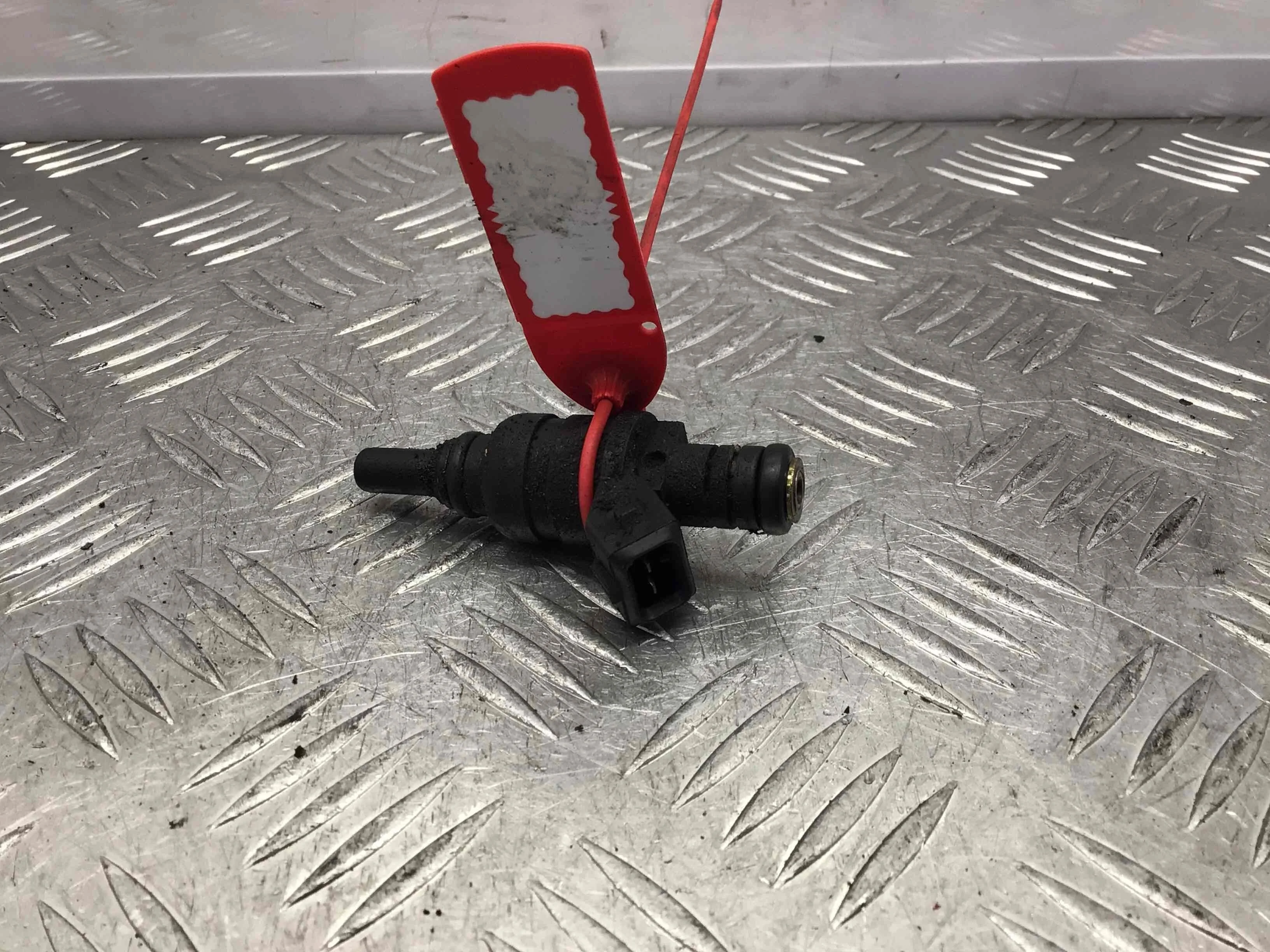 Форсунка BMW 3-Series 3-Series E46 1998 - 2006 бензин 2.5 i Автомат Седан