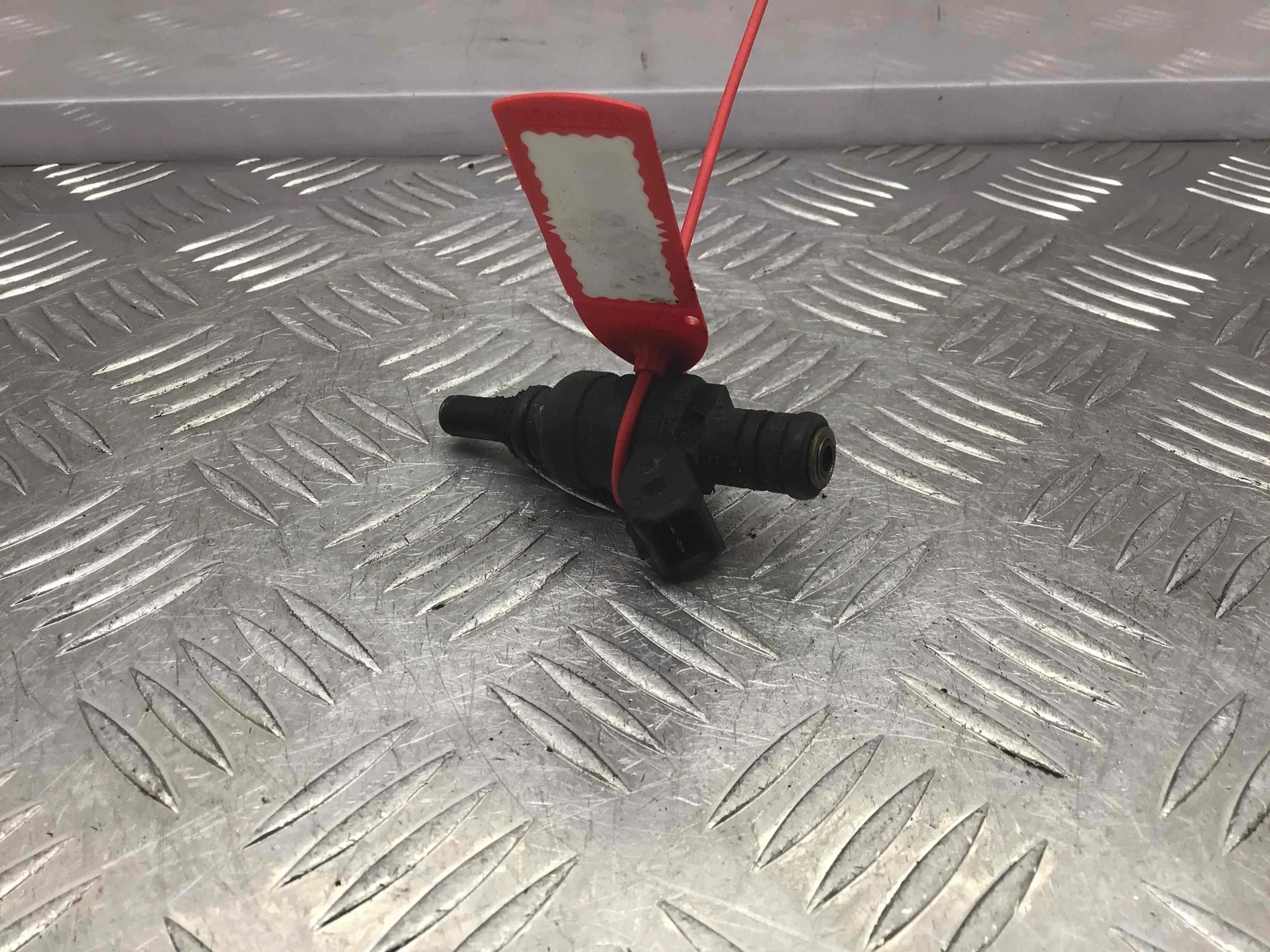 Форсунка BMW 3-Series 3-Series E90/E91/E92/E93 2005 - 2010 бензин 2.5 i Автомат Седан