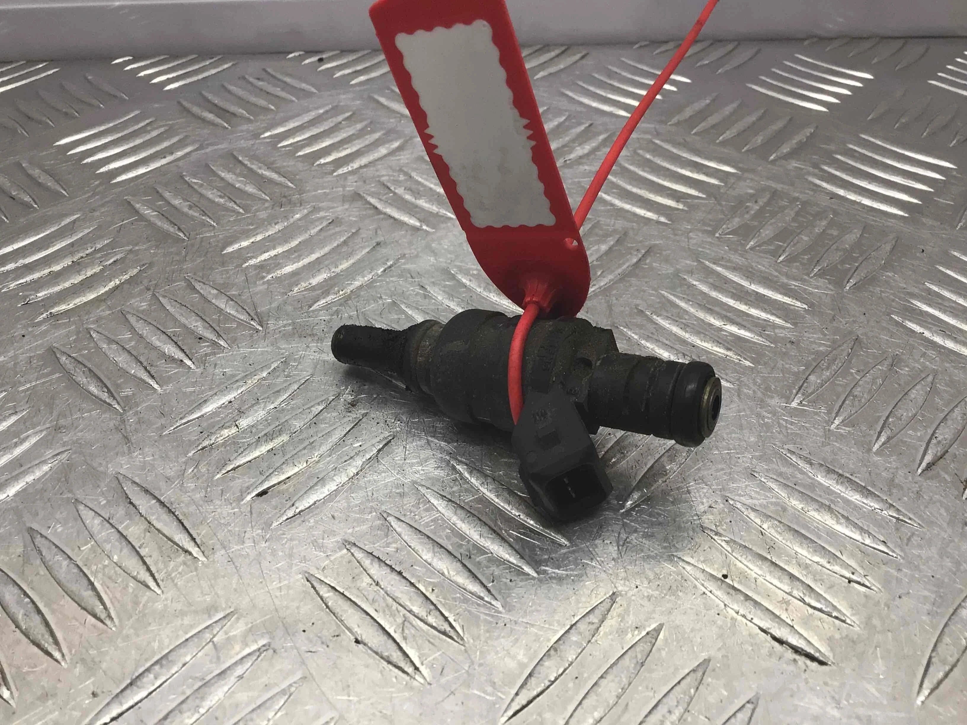 Форсунка BMW 3-Series 3-Series E90/E91/E92/E93 2005 - 2010 бензин 2.5 i Автомат Седан