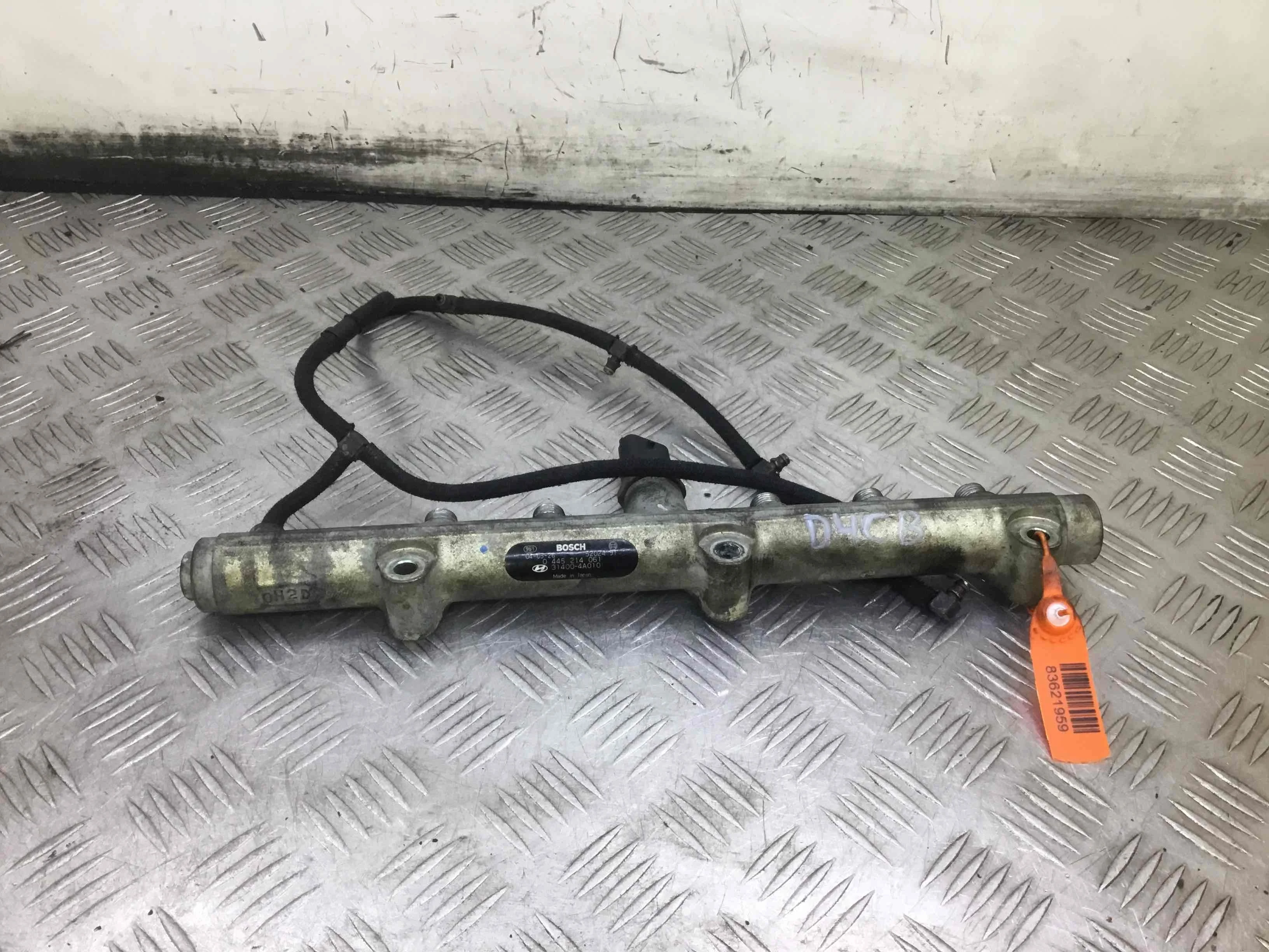 Топливная рампа Kia Sorento 1 поколение (2002-2006) дизель 2.5 CRDi Механика