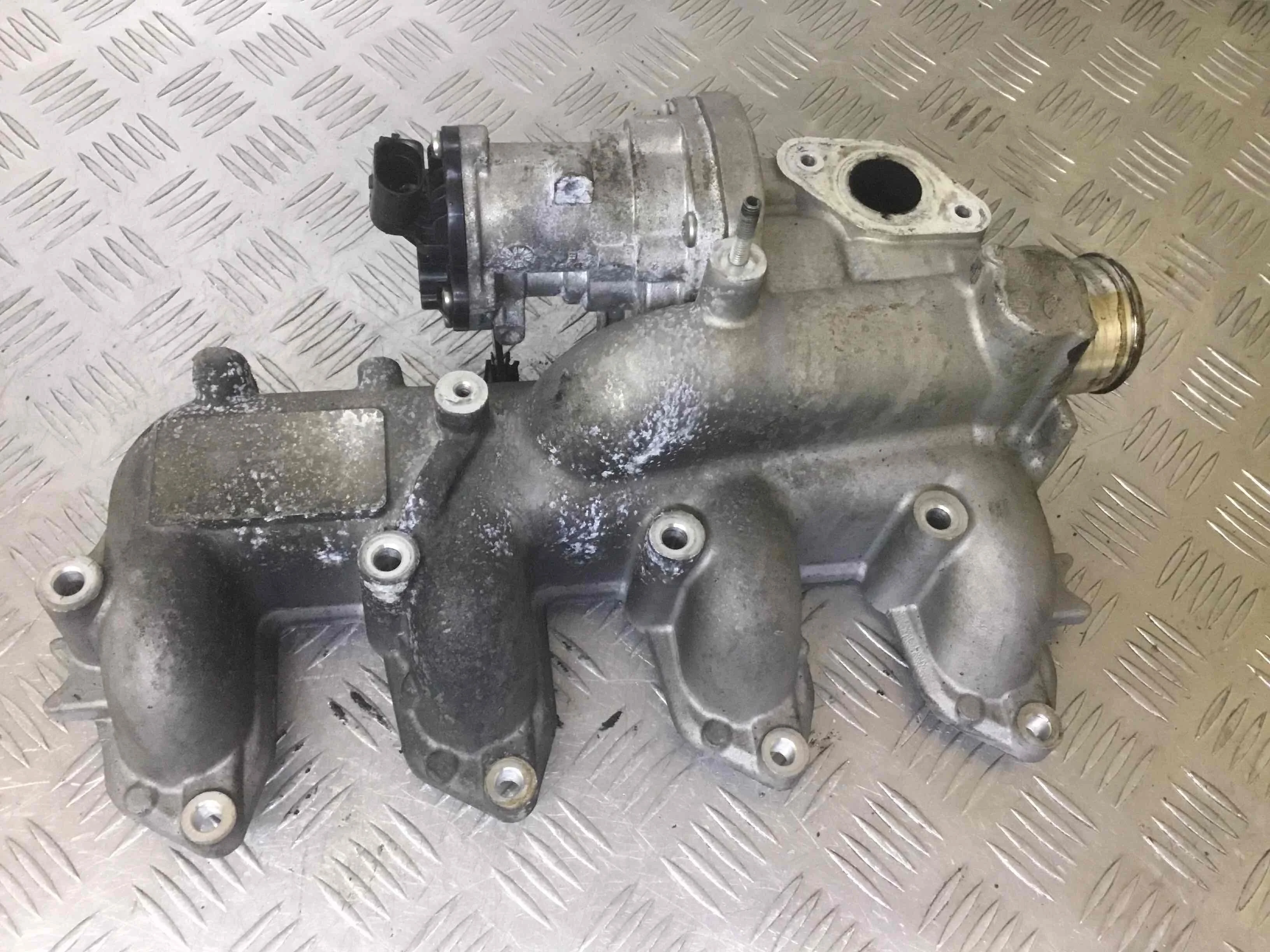 Коллектор впускной Ford Focus 2 поколение (2005-2008) дизель 1.8 TDCi Механика Седан