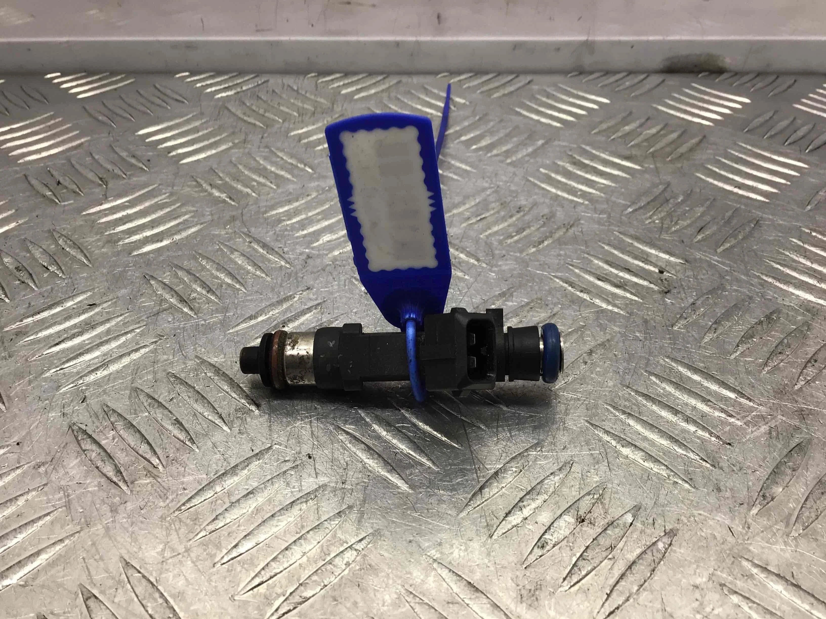 Форсунка Opel Corsa D (2006-2011) бензин 1.2 i Механика Х/б