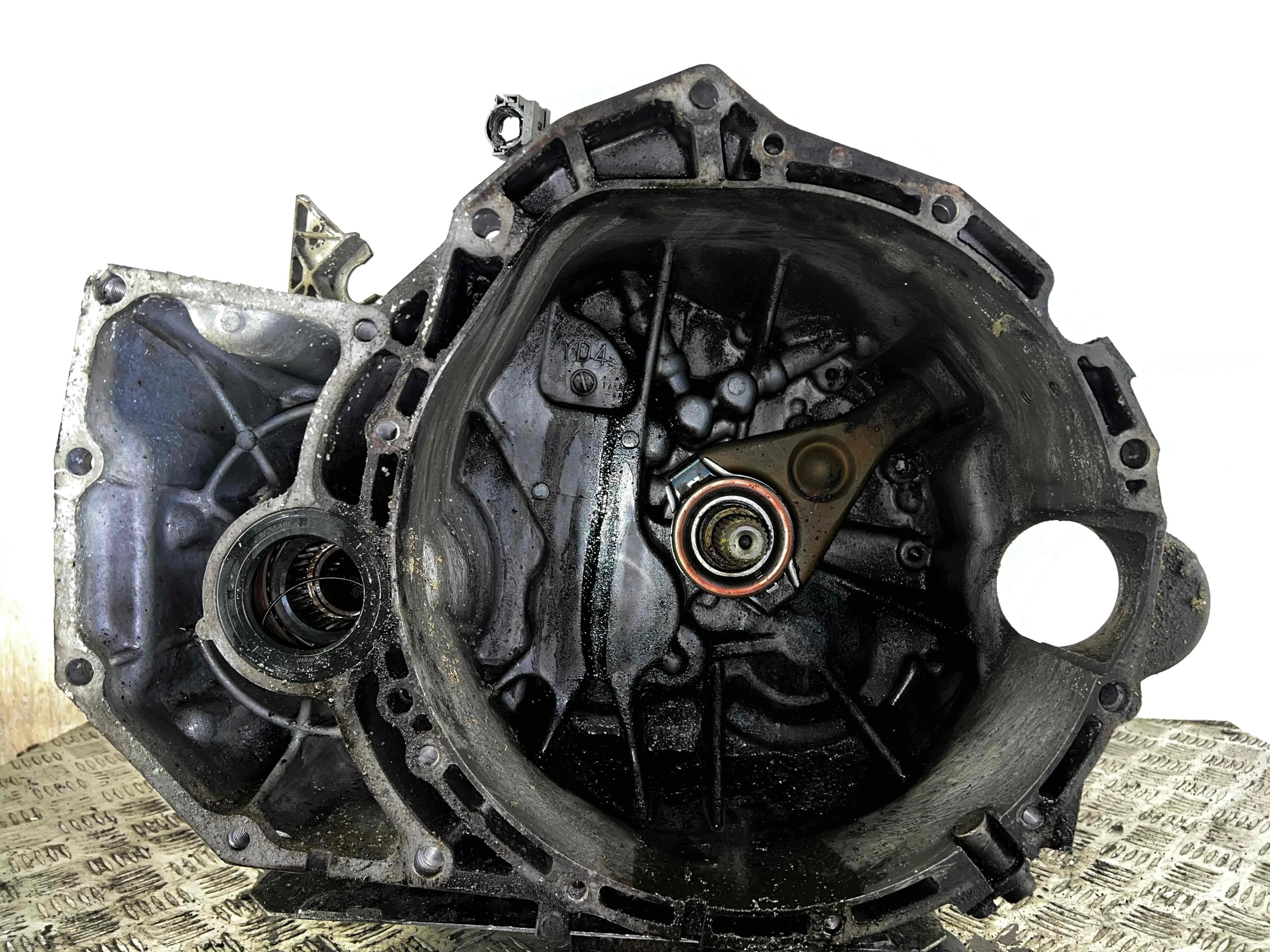 КПП механическая (МКПП) Nissan X-Trail T30 (2001-2004) дизель 2.2 DCI Механика