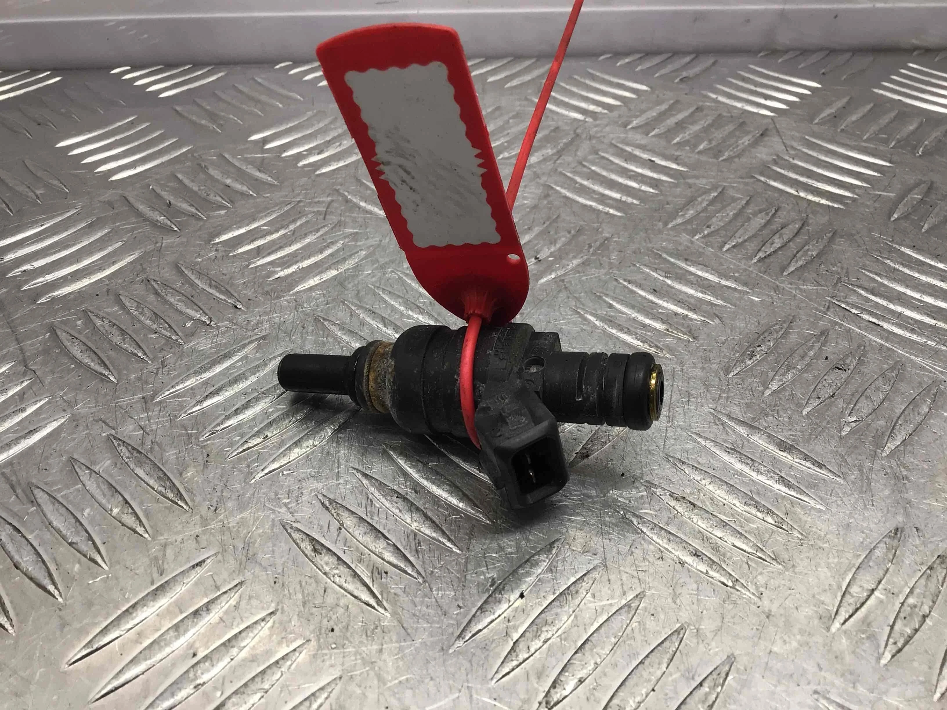 Форсунка BMW 3-Series 3-Series E90/E91/E92/E93 2005 - 2010 бензин 2.5 i Автомат Седан