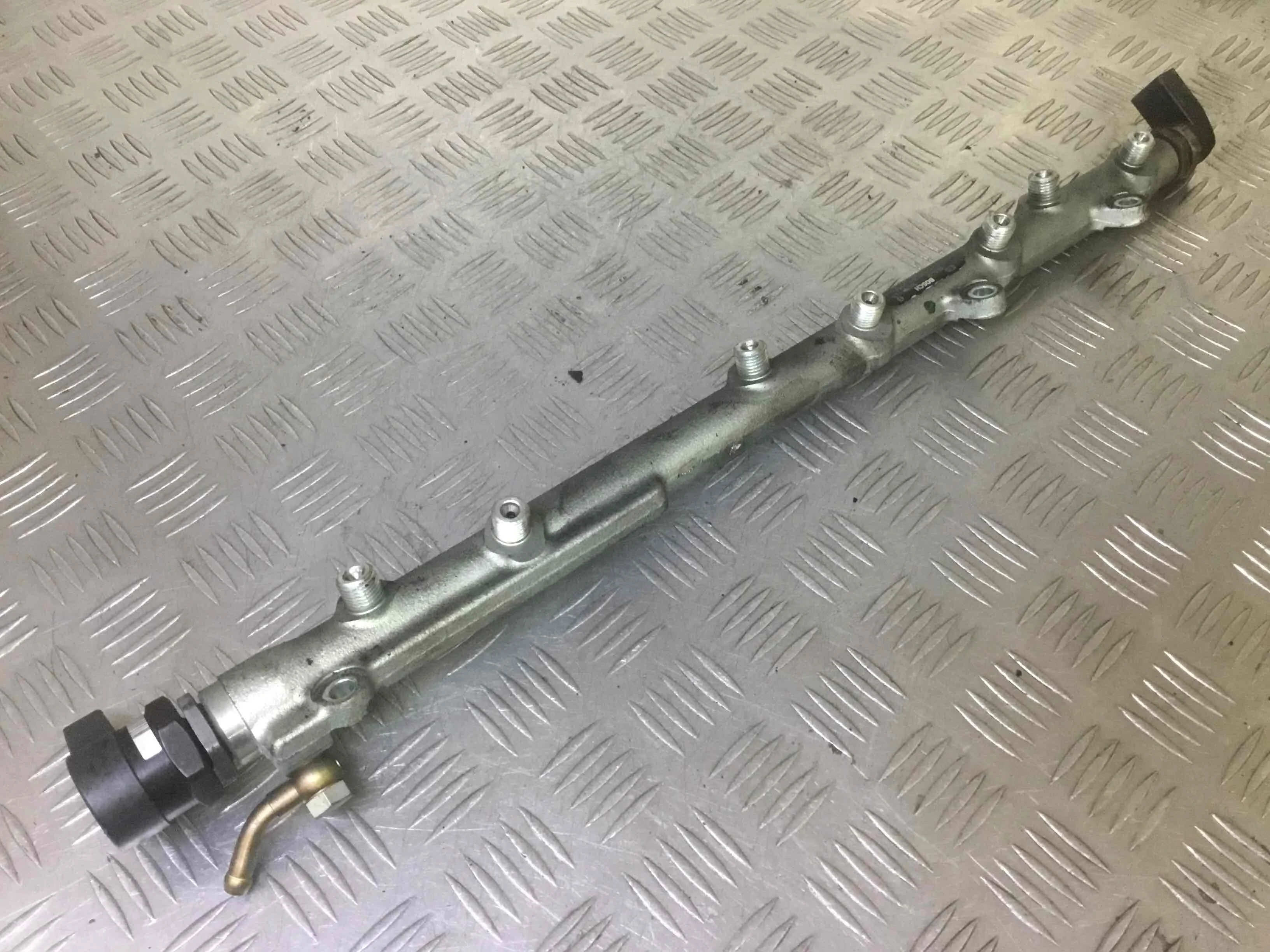 Регулятор давления топлива BMW 3-Series 3-Series E46 1998 - 2006 дизель 3.0 D Механика Седан