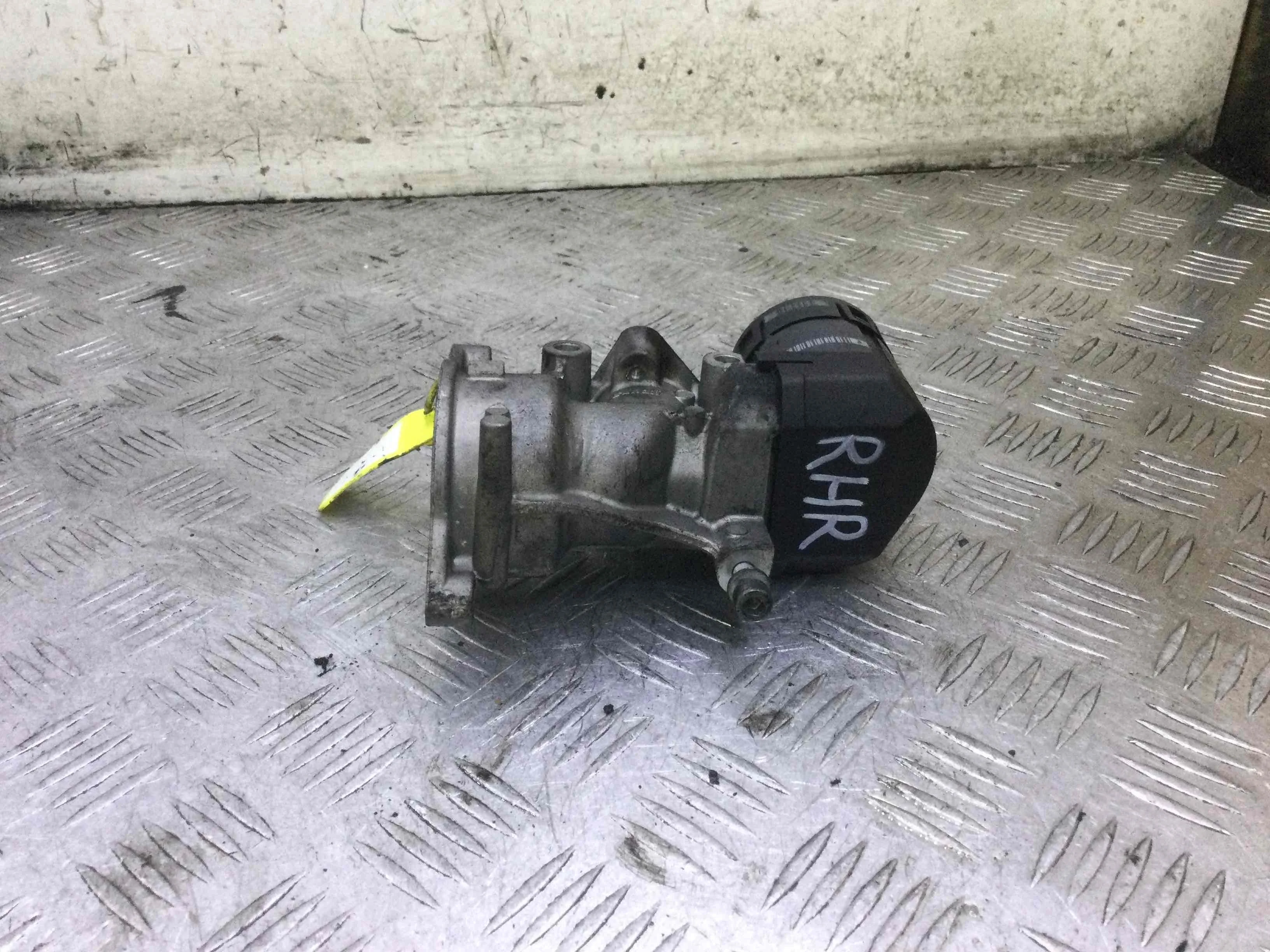 Клапан EGR Citroen C4 1 поколение 2004 - 2008 дизель 2.0 HDi Автомат Седан