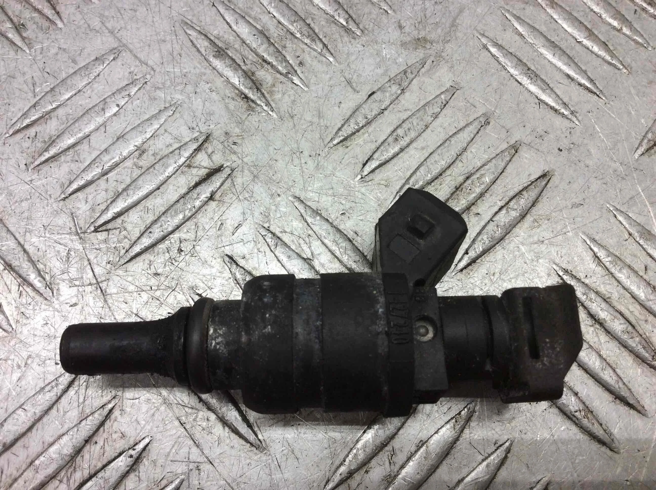 Форсунка BMW 3-Series 3-Series E46 1998 - 2006 бензин 2.2 i Механика Седан