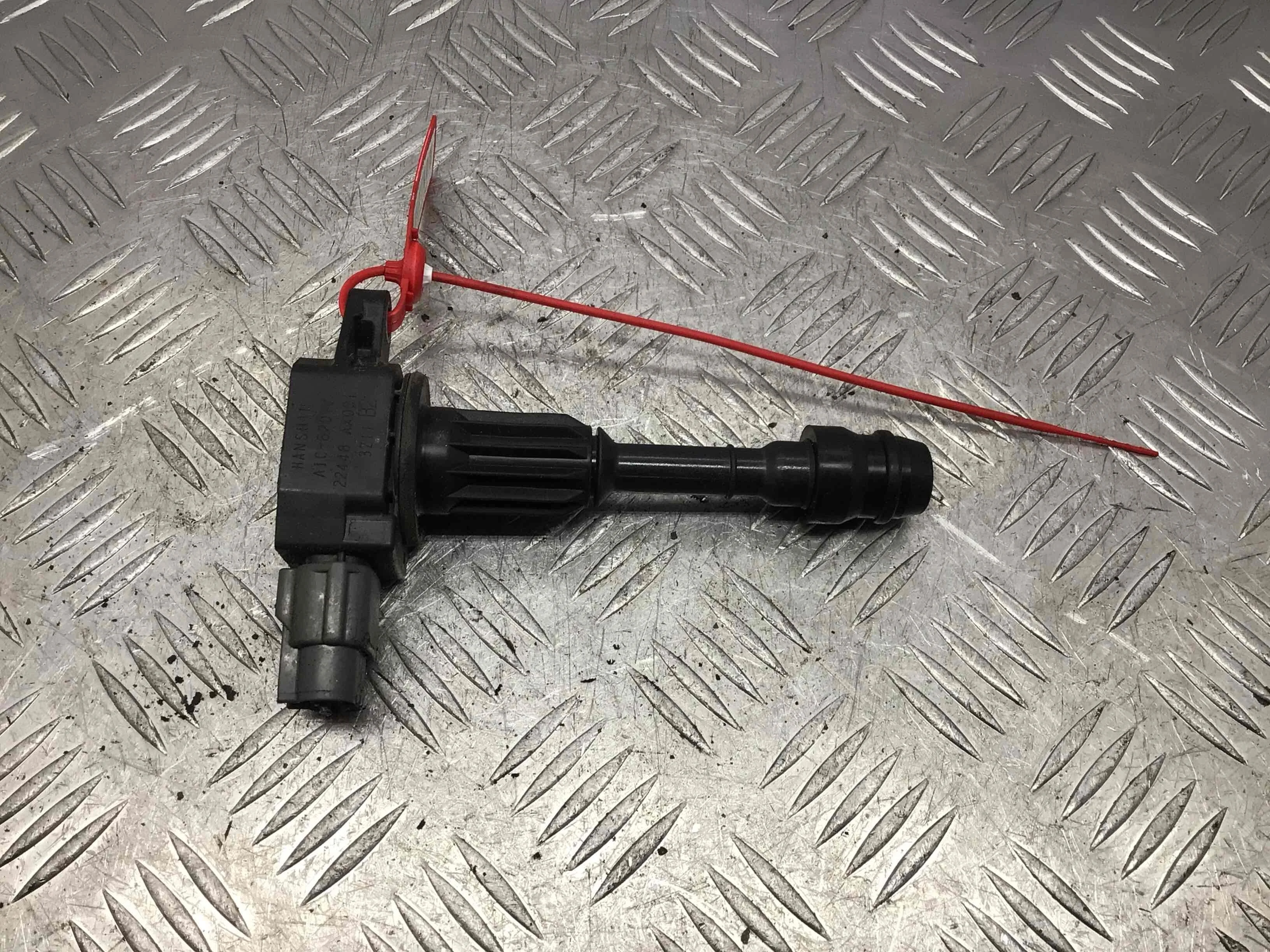 Катушка зажигания Nissan Micra K12 (2002-2010) бензин 1.2 i Автомат Х/б