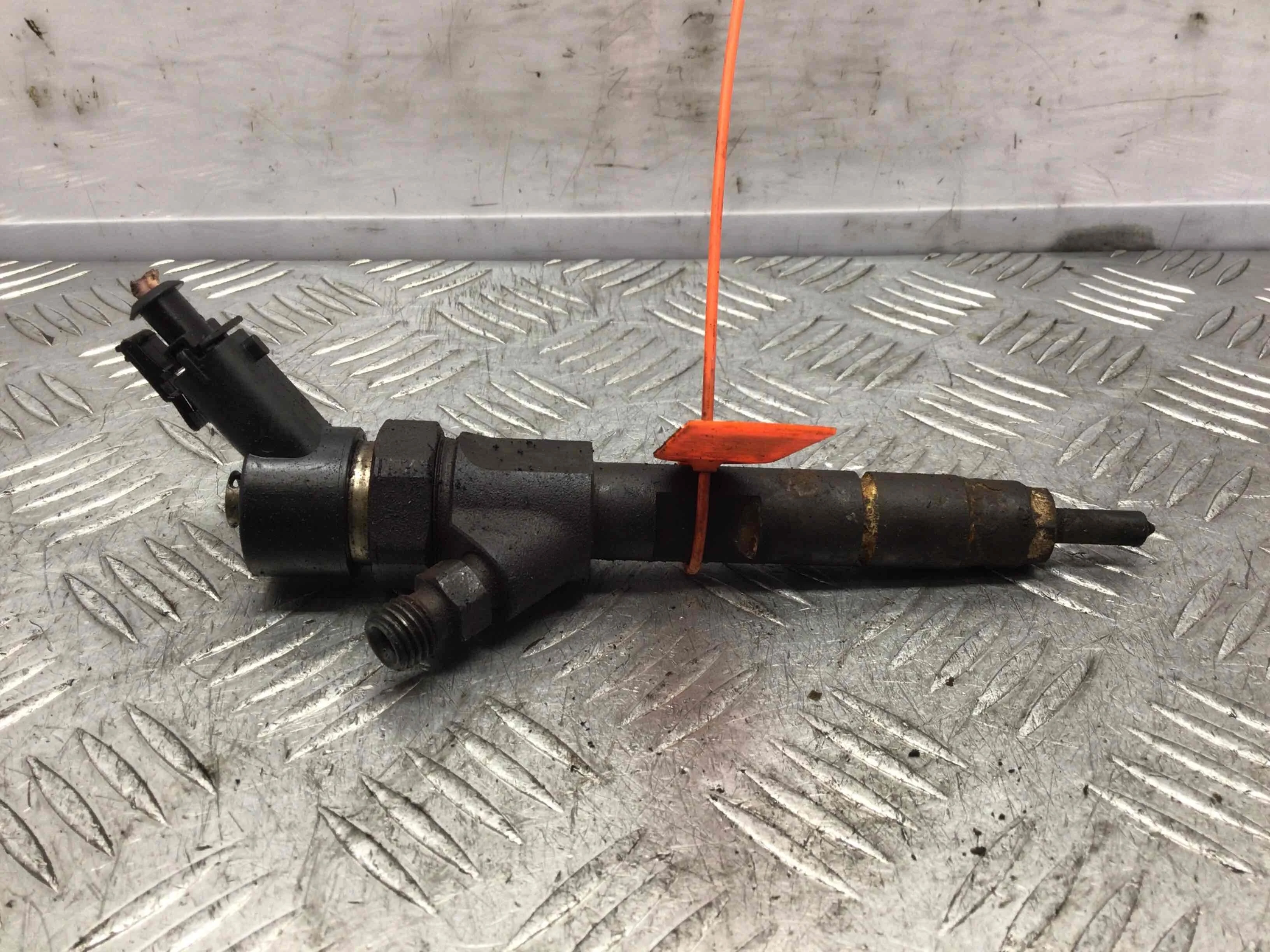 Форсунка Opel Vivaro A (2001-2014) дизель 1.9 dCi Механика