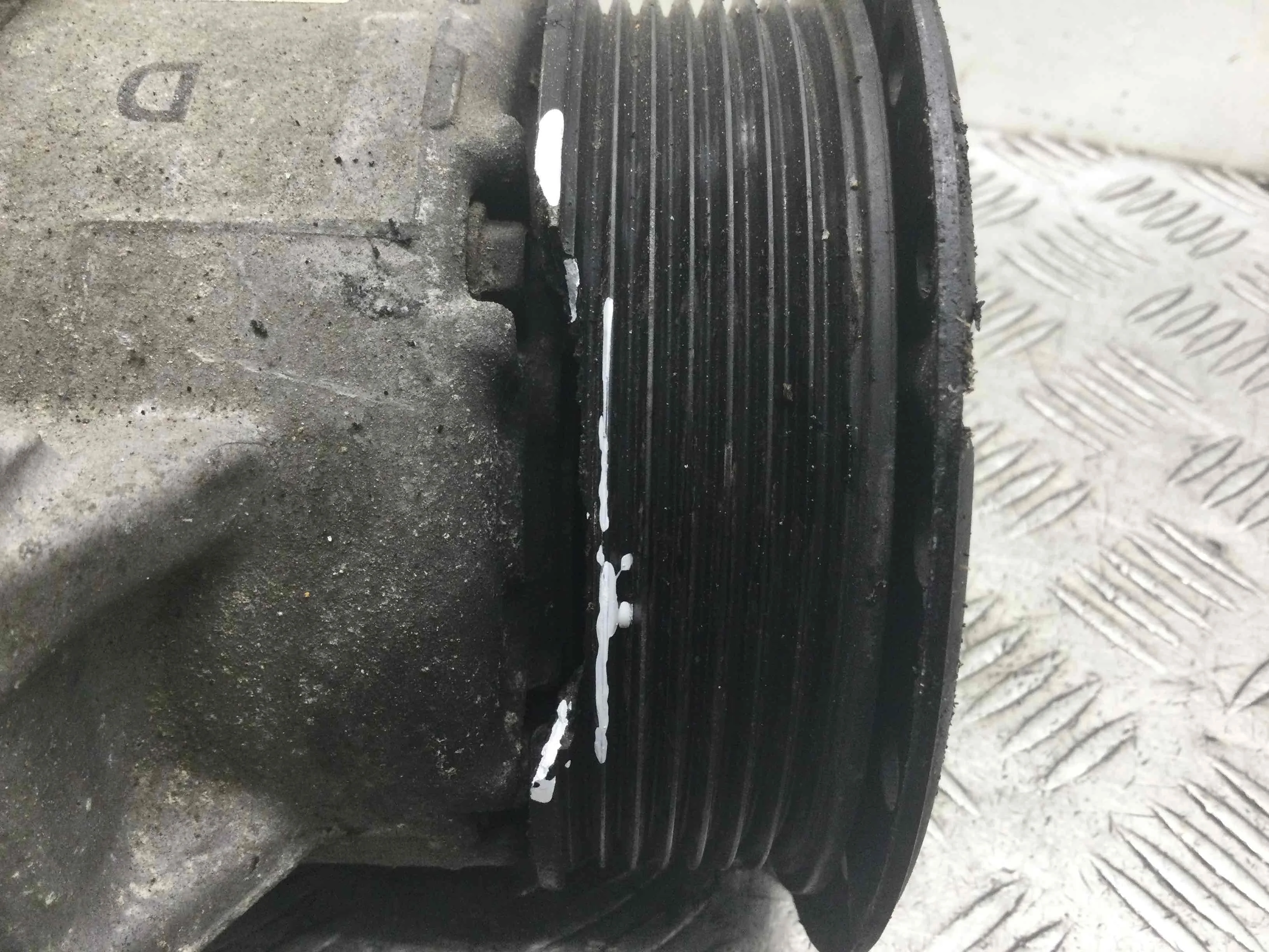 Компрессор кондиционера Toyota Auris 1 поколение (2006-2009) дизель 2.2 D Механика Х/б