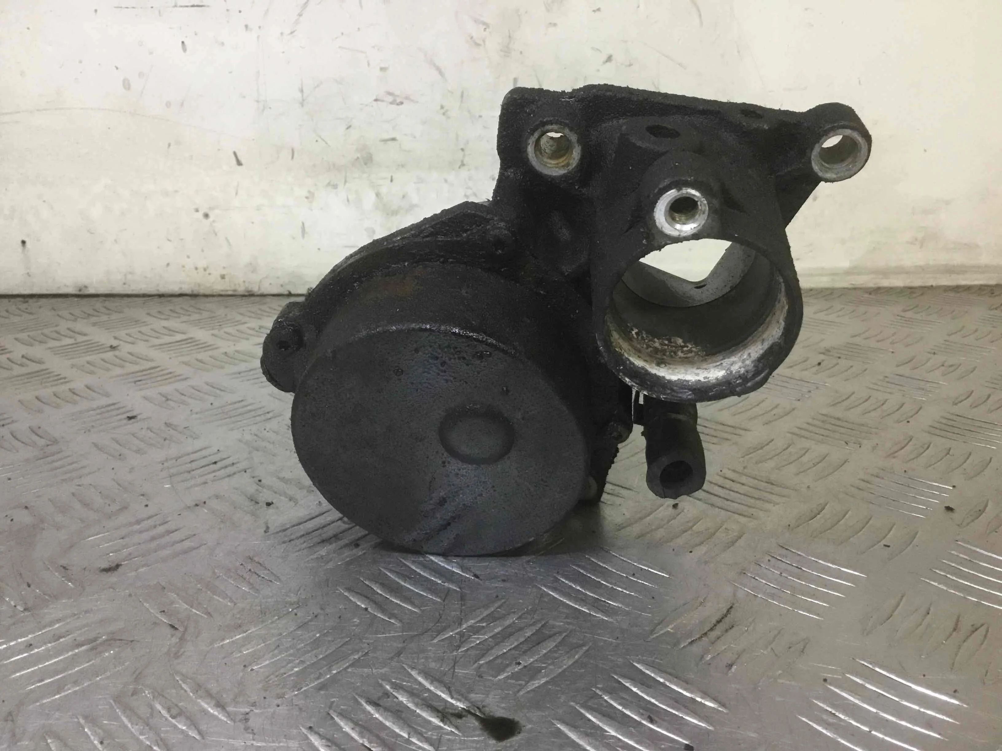 Насос вакуумный Ford Transit 3 поколение [рестайлинг] (2006-2013) дизель 2.2 TDCi Механика Фургон