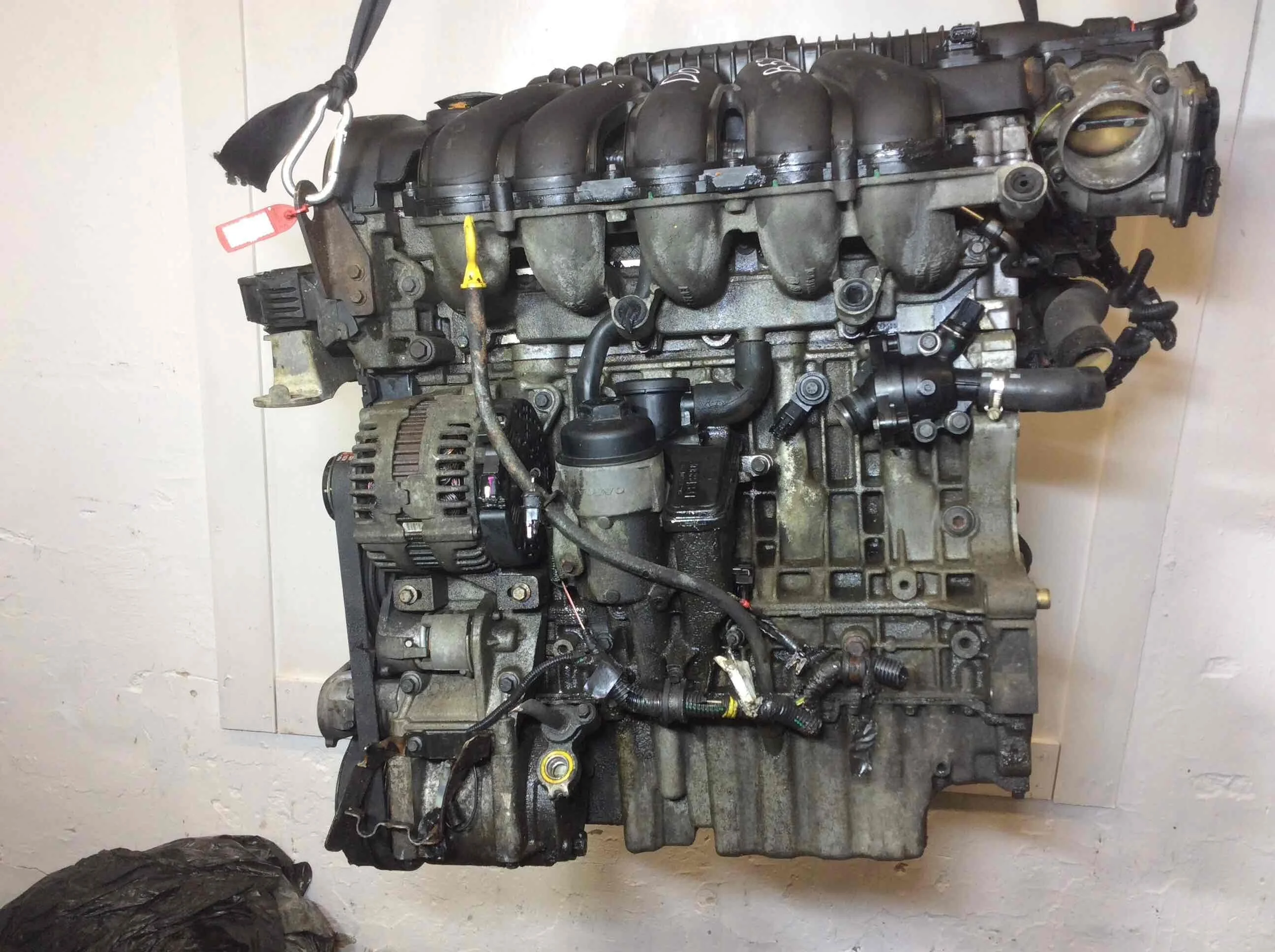 Двигатель Volvo V50 1 поколение 2003-2007 бензин 2.4 i Автомат Седан