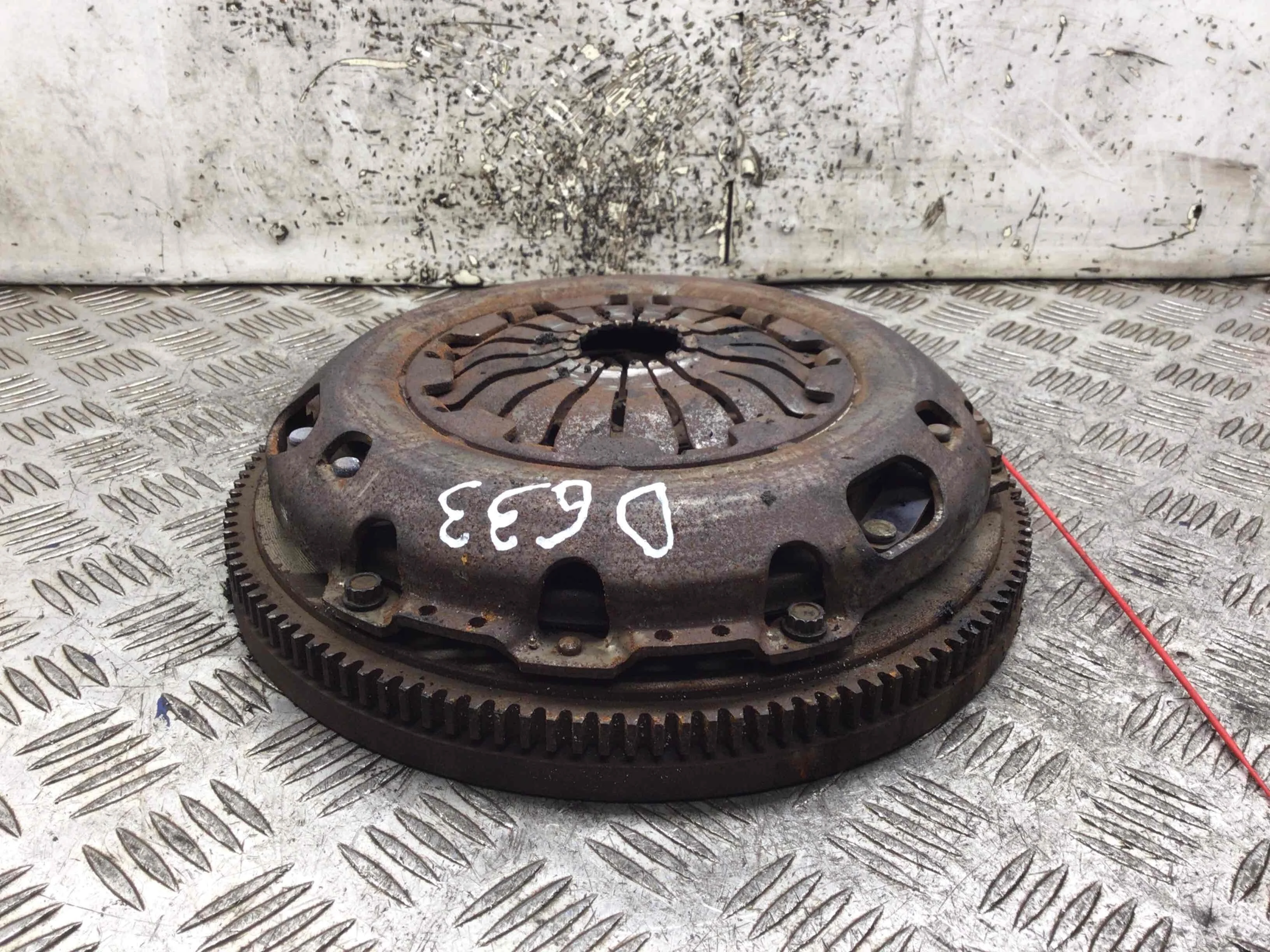 Маховик Volkswagen Golf 5 поколение (2004-2009) бензин 1.6 i Механика Х/б