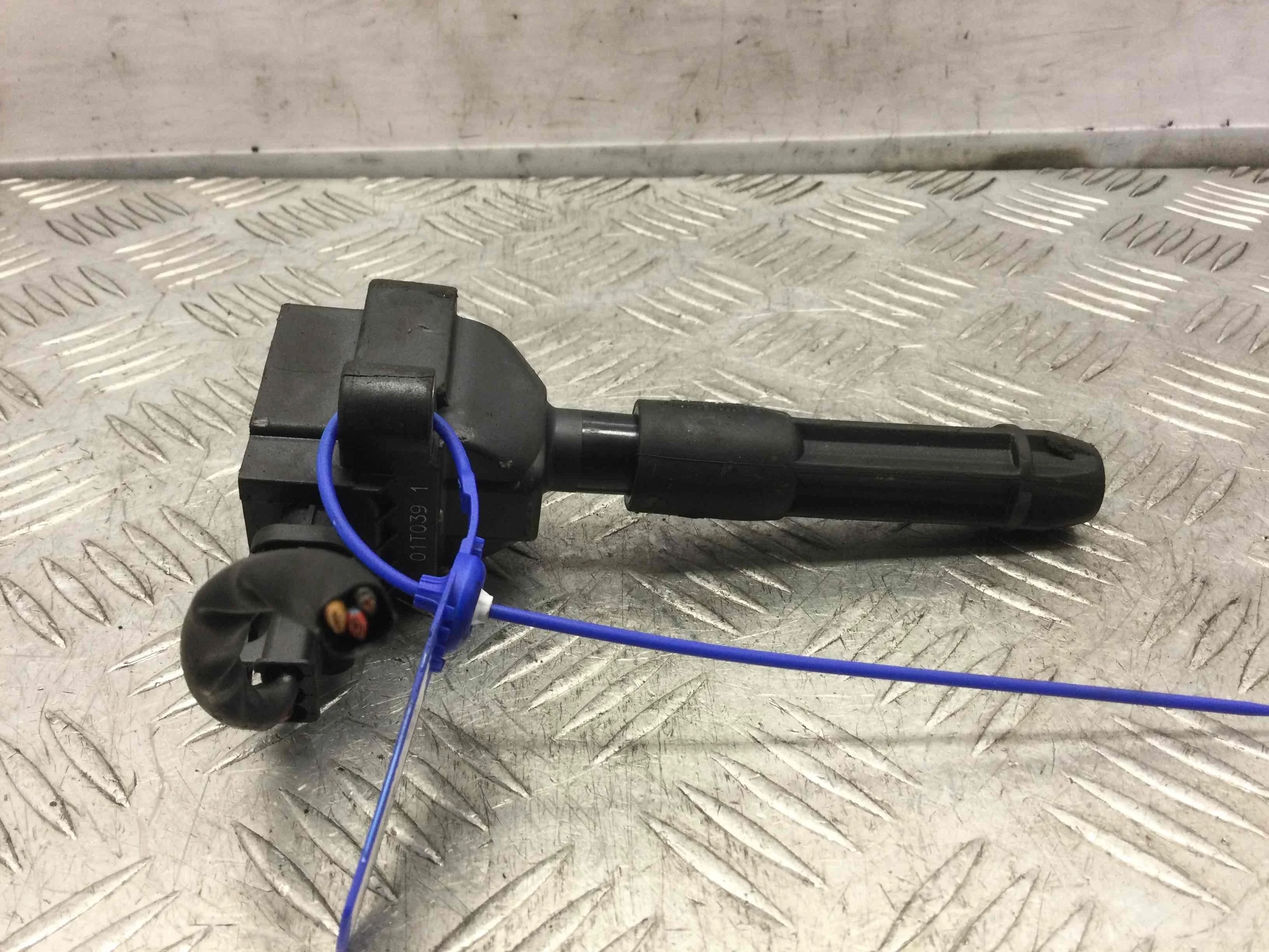 Катушка зажигания Mercedes E-klasse E-klasse (W210) 1995 - 2003 бензин 2.3 i Механика