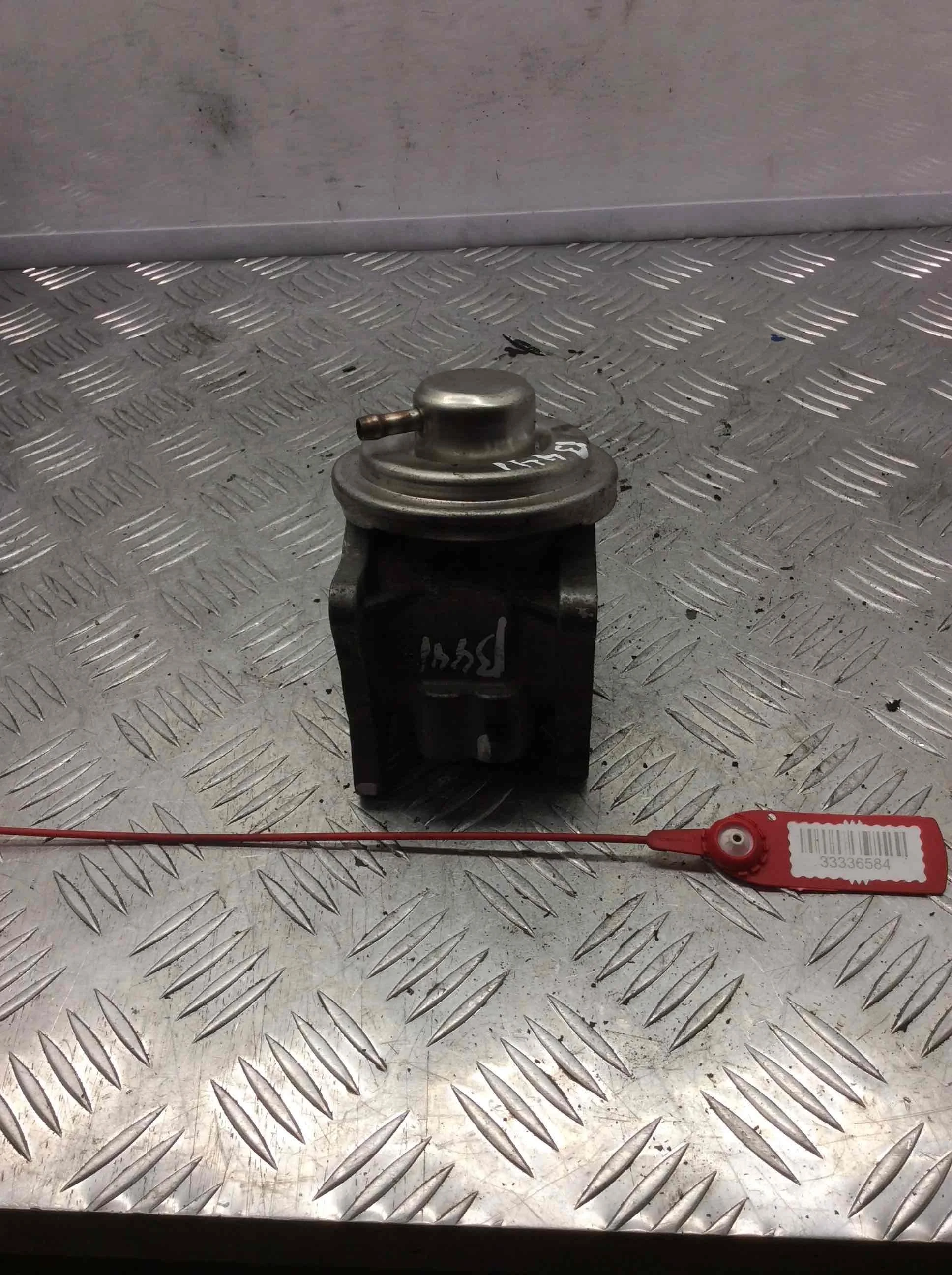 Клапан EGR Volkswagen Golf 4 поколение (1997-2004) дизель 1.9 TDI Механика Х/б