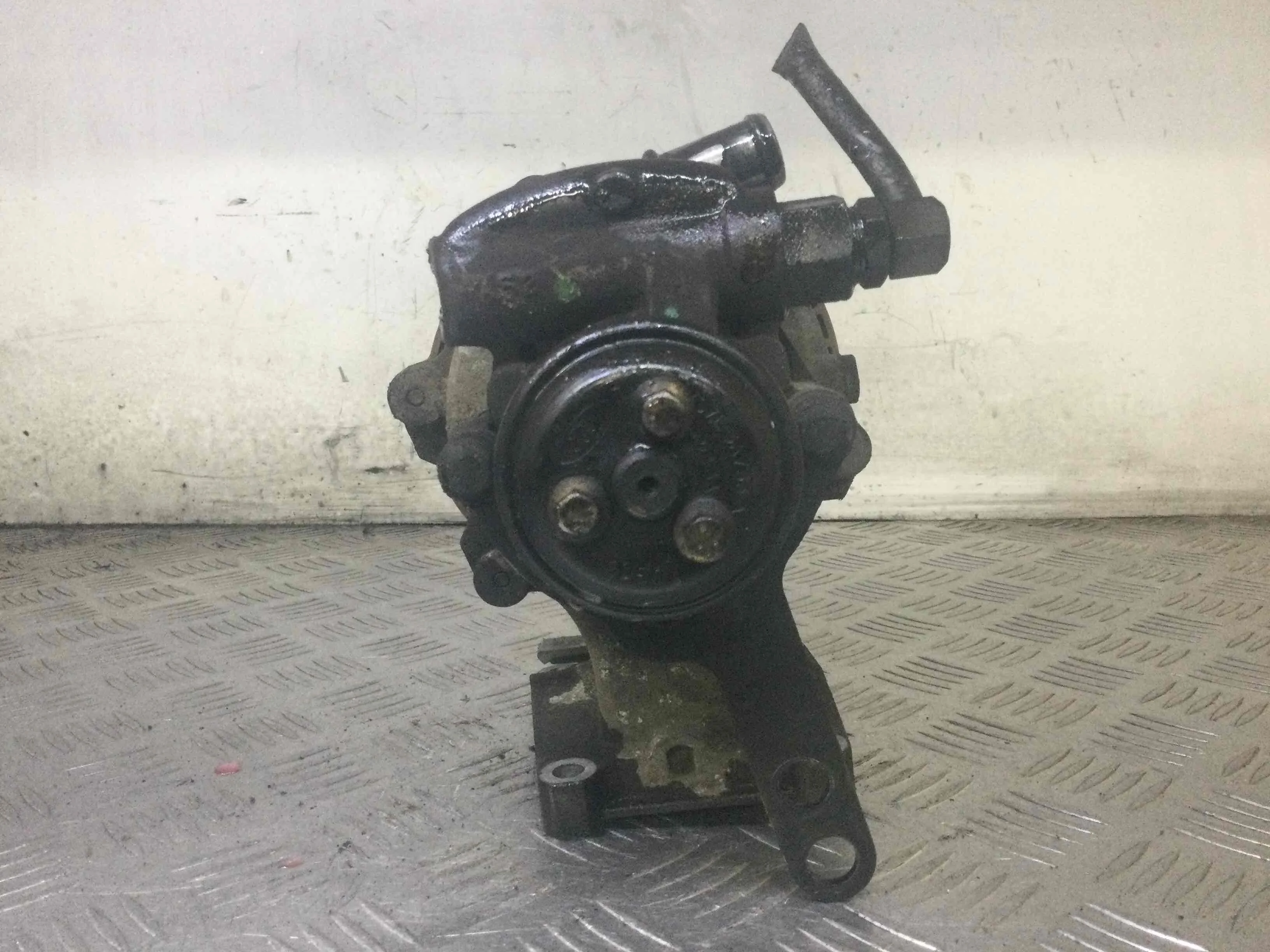 Насос гидроусилителя руля Ford Transit 3 поколение (2000-2006) дизель 2.0 D Механика