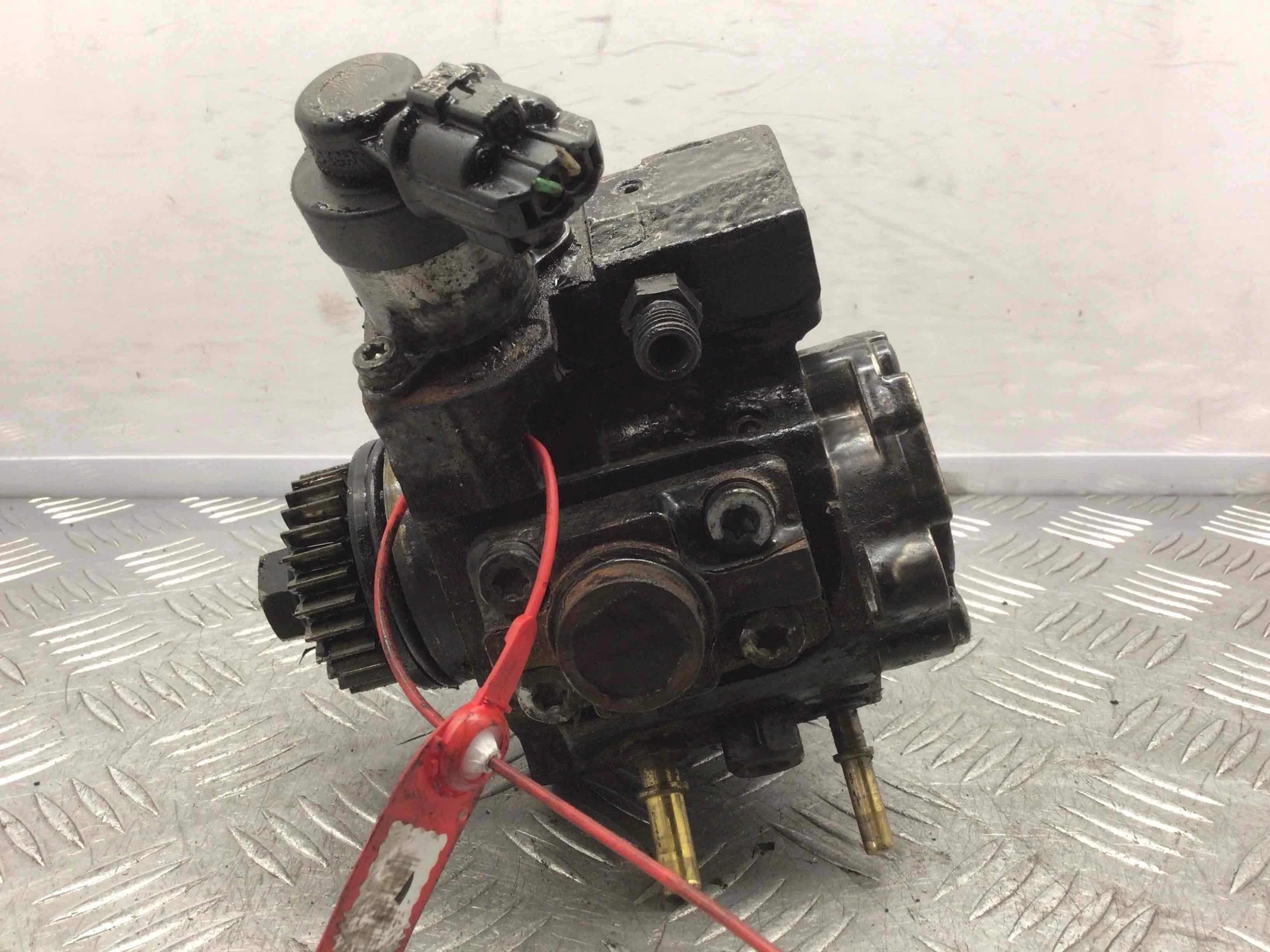 ТНВД Renault Trafic 2 поколение [рестайлинг] (2006-2014) дизель 2.0 dCi Механика Микроавтобус