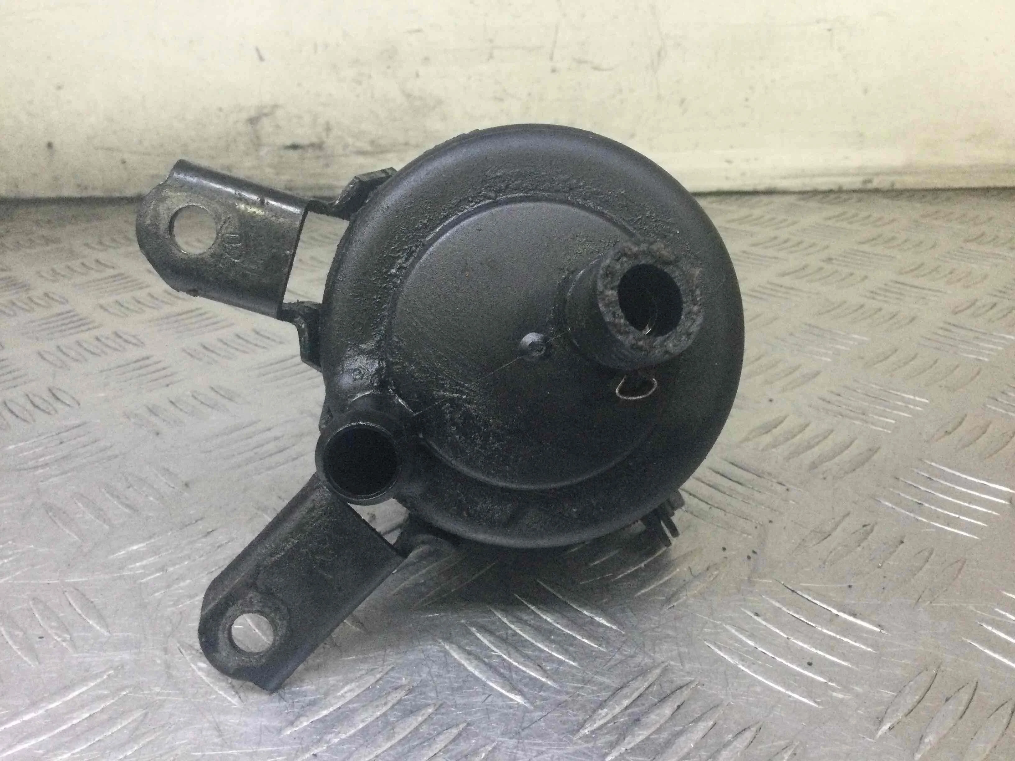 Бачок гидроусилителя BMW 3-Series 3-Series E46 1998 - 2006 бензин 2.2 i Автомат Седан