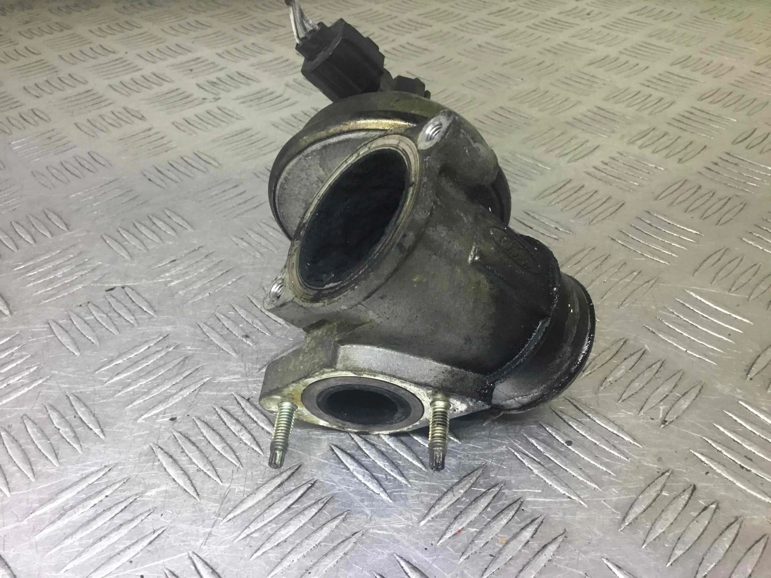 Клапан EGR Ford Transit 3 поколение (2000-2006) дизель 2.4 TD Механика Микроавтобус