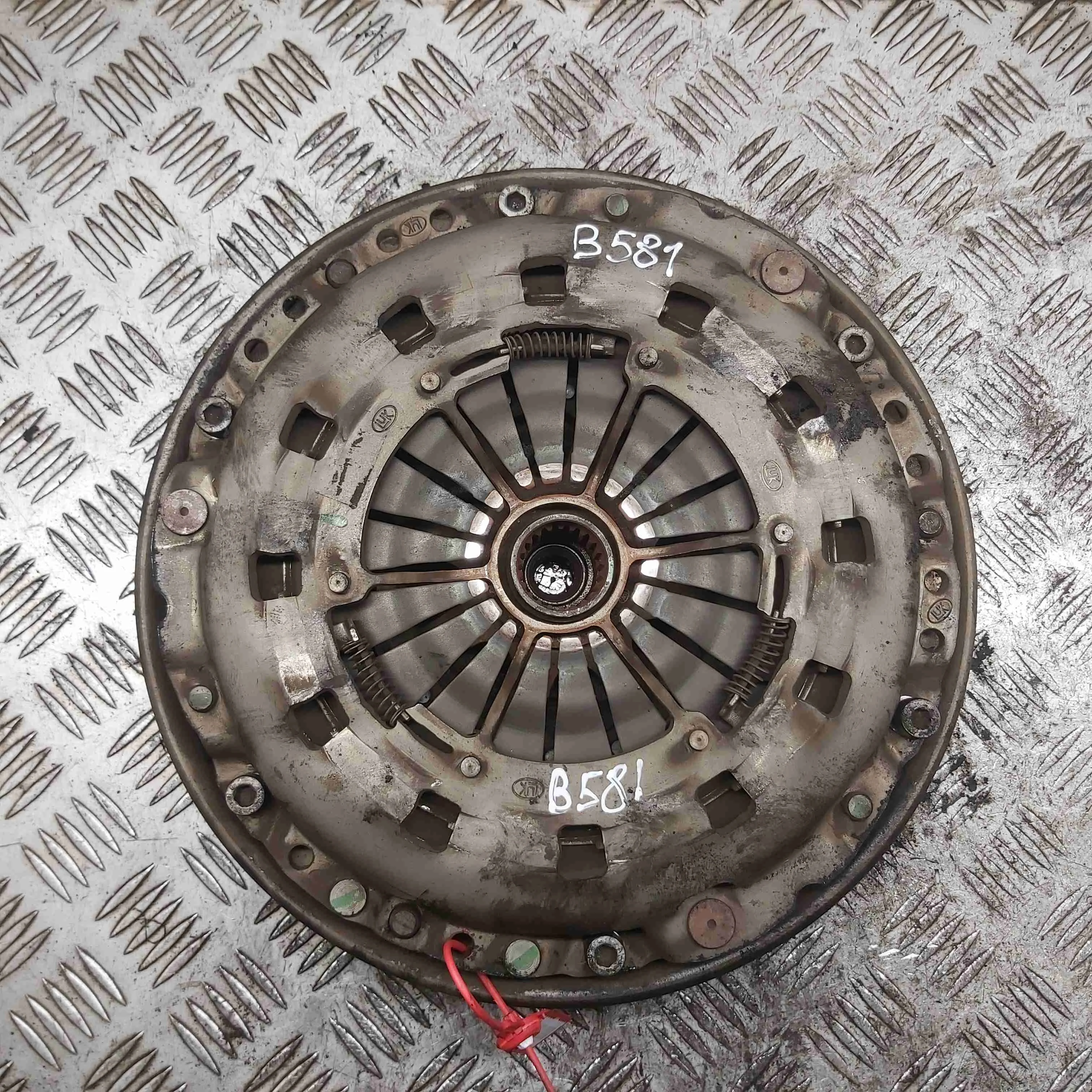 Маховик BMW 1-Series E87/E81/E82/E88 (2004-2007) бензин 2.0 i Механика Седан