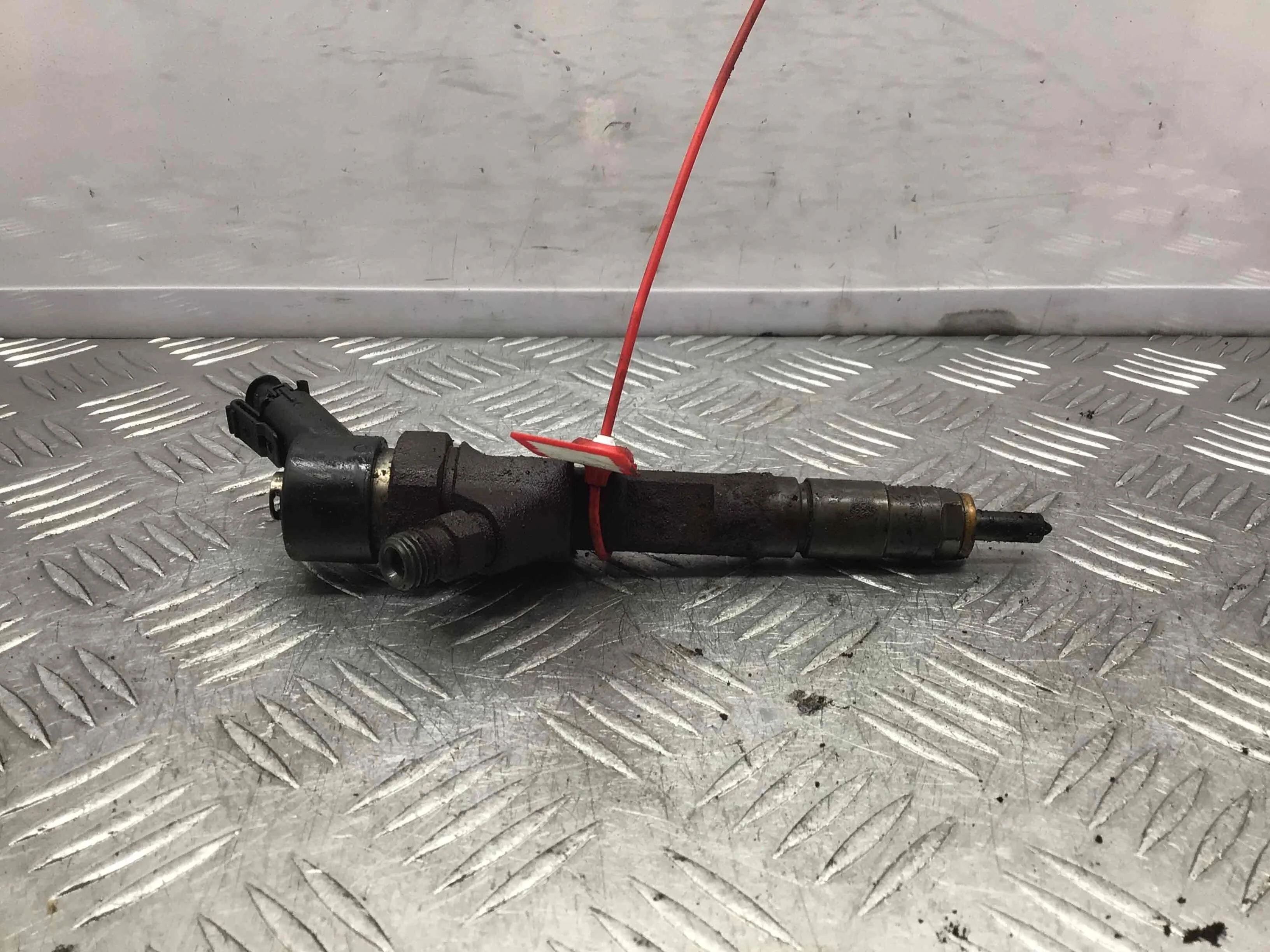 Форсунка Opel Vivaro A (2001-2014) дизель 1.9 dCi Механика Микроавтобус