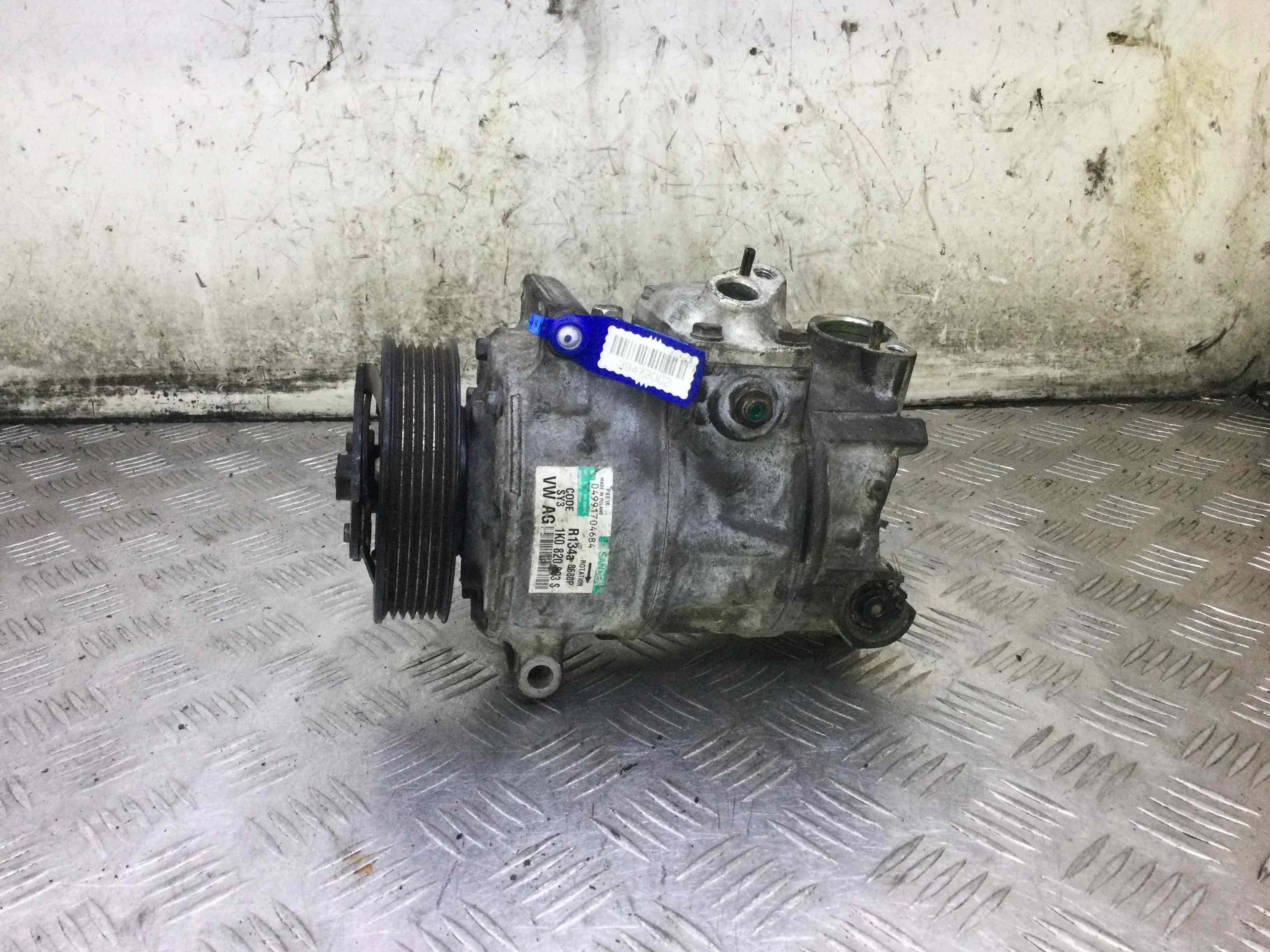 Компрессор кондиционера Volkswagen Passat B6 (2005-2010) дизель 2.0 TDI DSG Седан