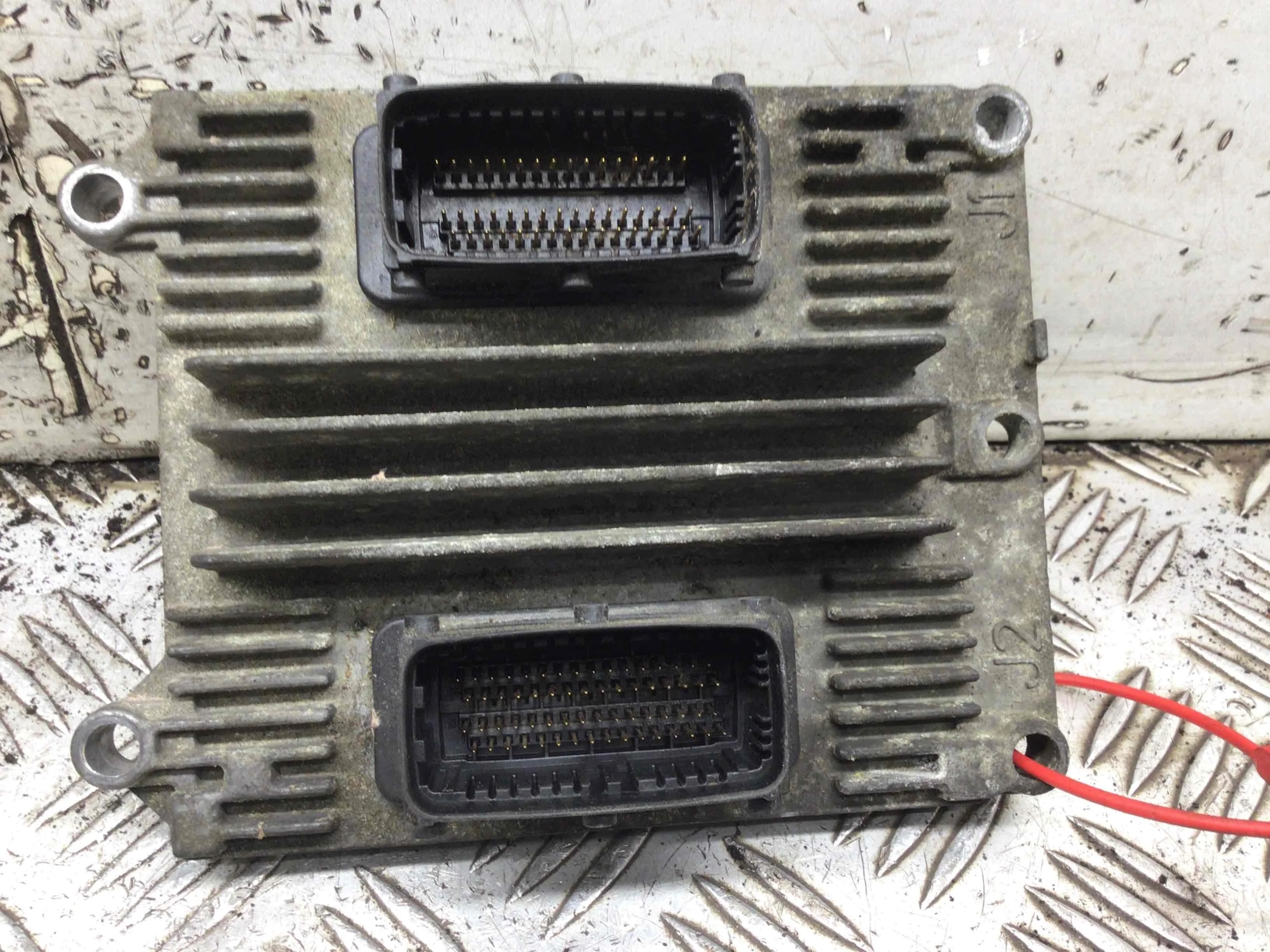 Блок управления двигателем Opel Vectra B (1995-1999) бензин 2.2 i Механика Седан