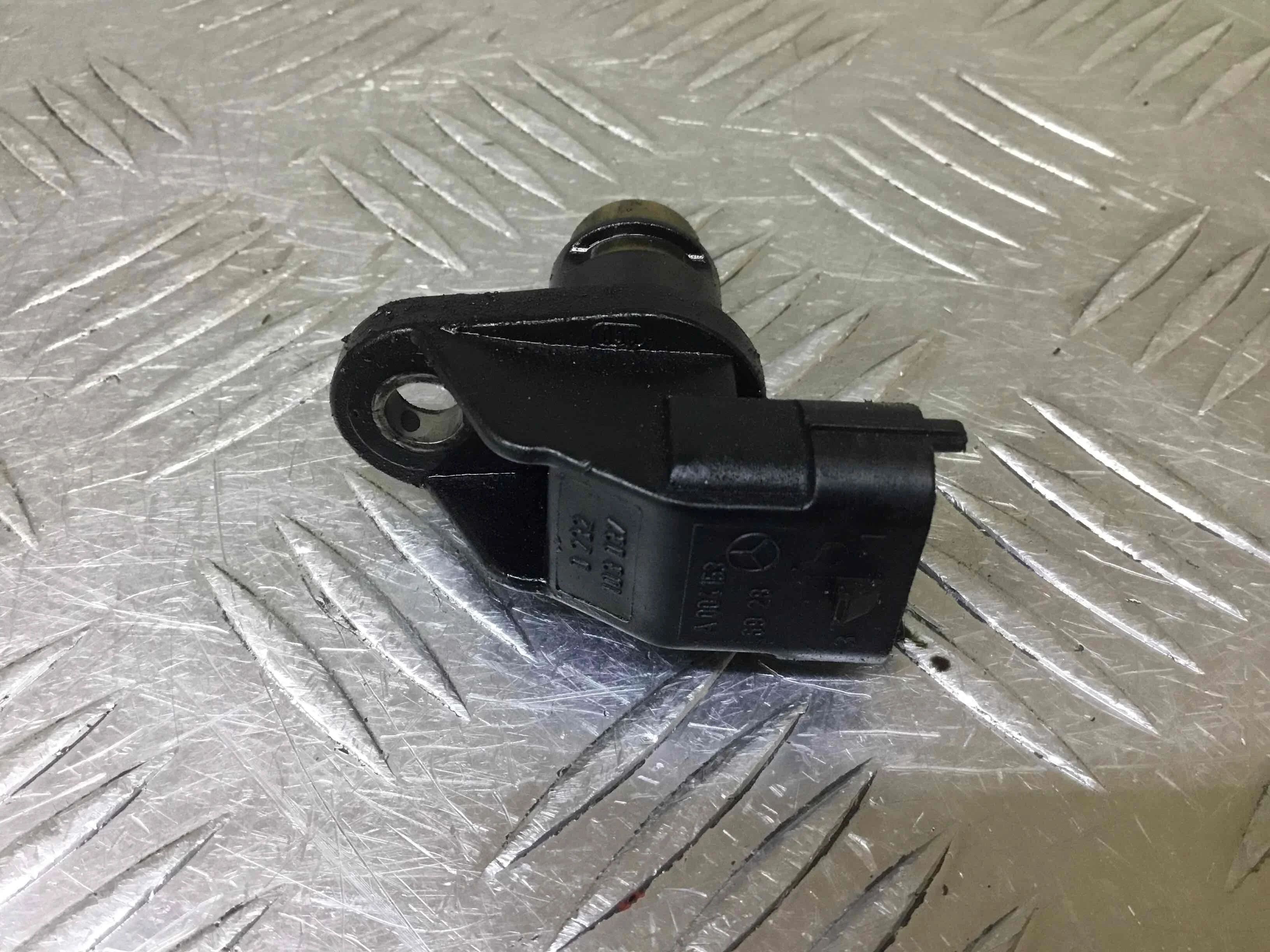 Датчик распредвала Mercedes C-klasse W203/S203/CL203 (2000-2004) бензин 1.8 Kompressor Автомат Седан