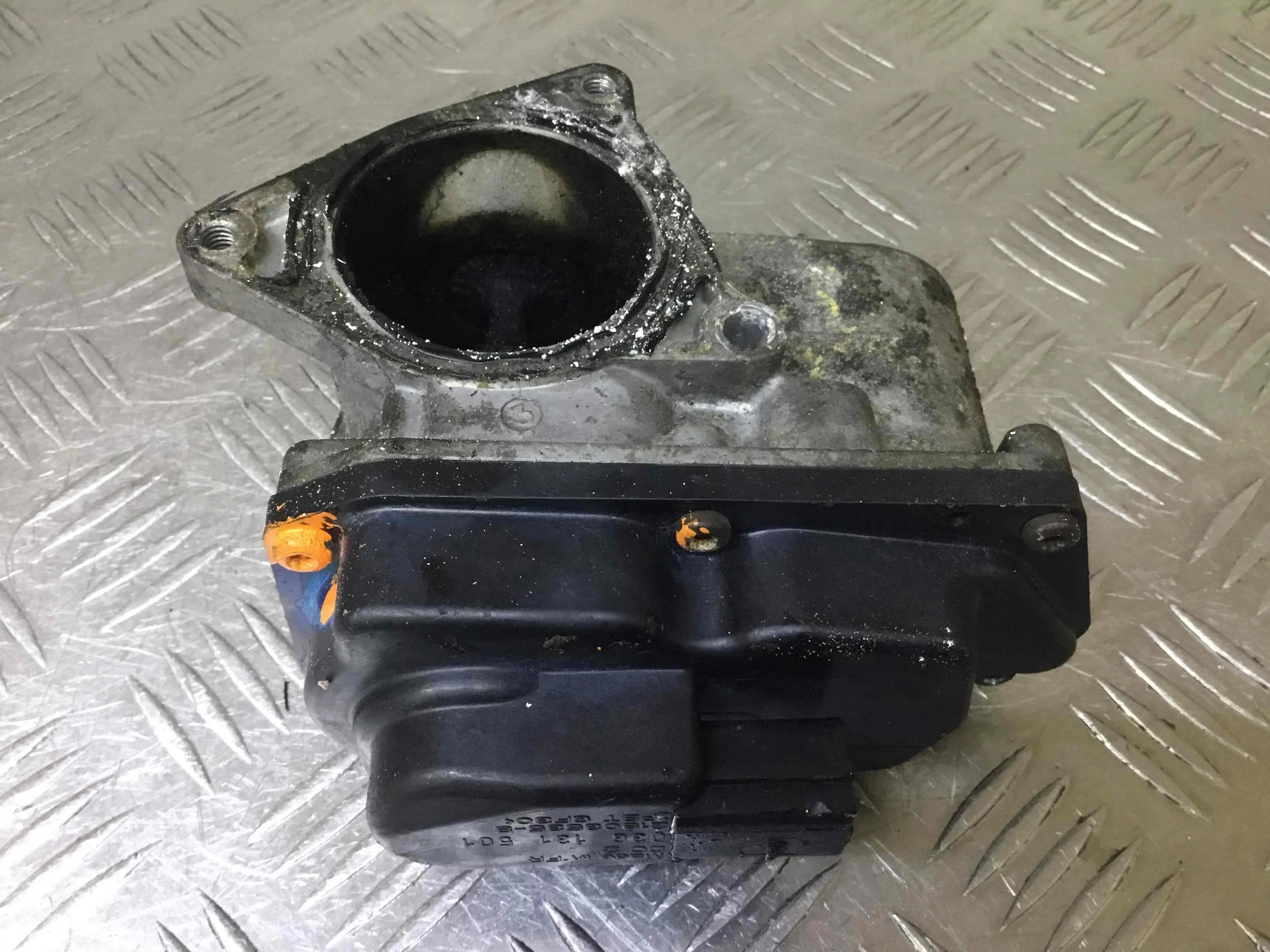 Клапан EGR Volkswagen Passat B6 (2005-2010) дизель 2.0 TDI Механика Универсал