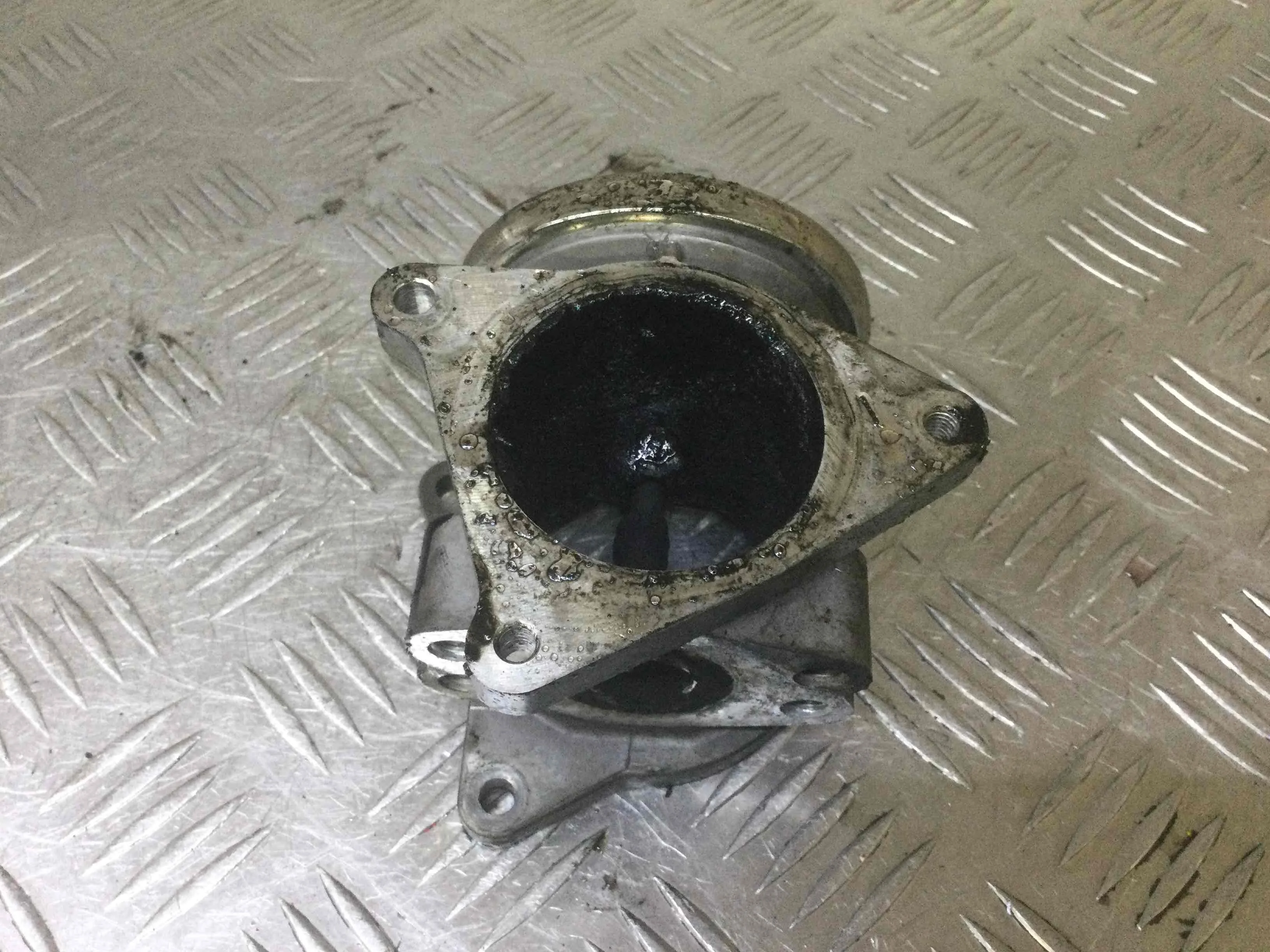 Клапан EGR Volkswagen Passat B5+ [рестайлинг] (2000-2005) дизель 1.9 TDI DSG Х/б