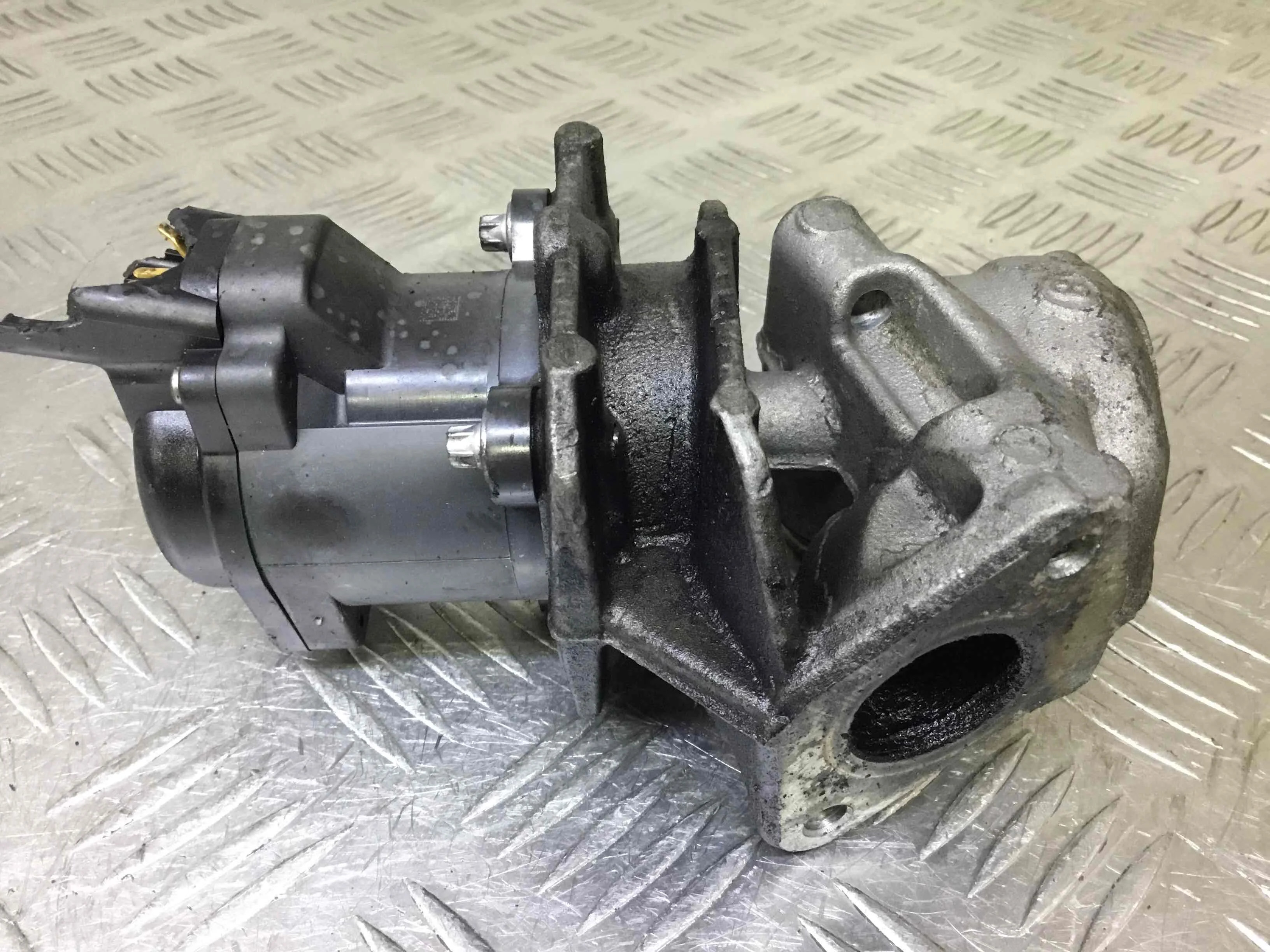 Клапан EGR Peugeot 207 1 поколение (2006-2009) дизель 1.6 HDi Механика Х/б