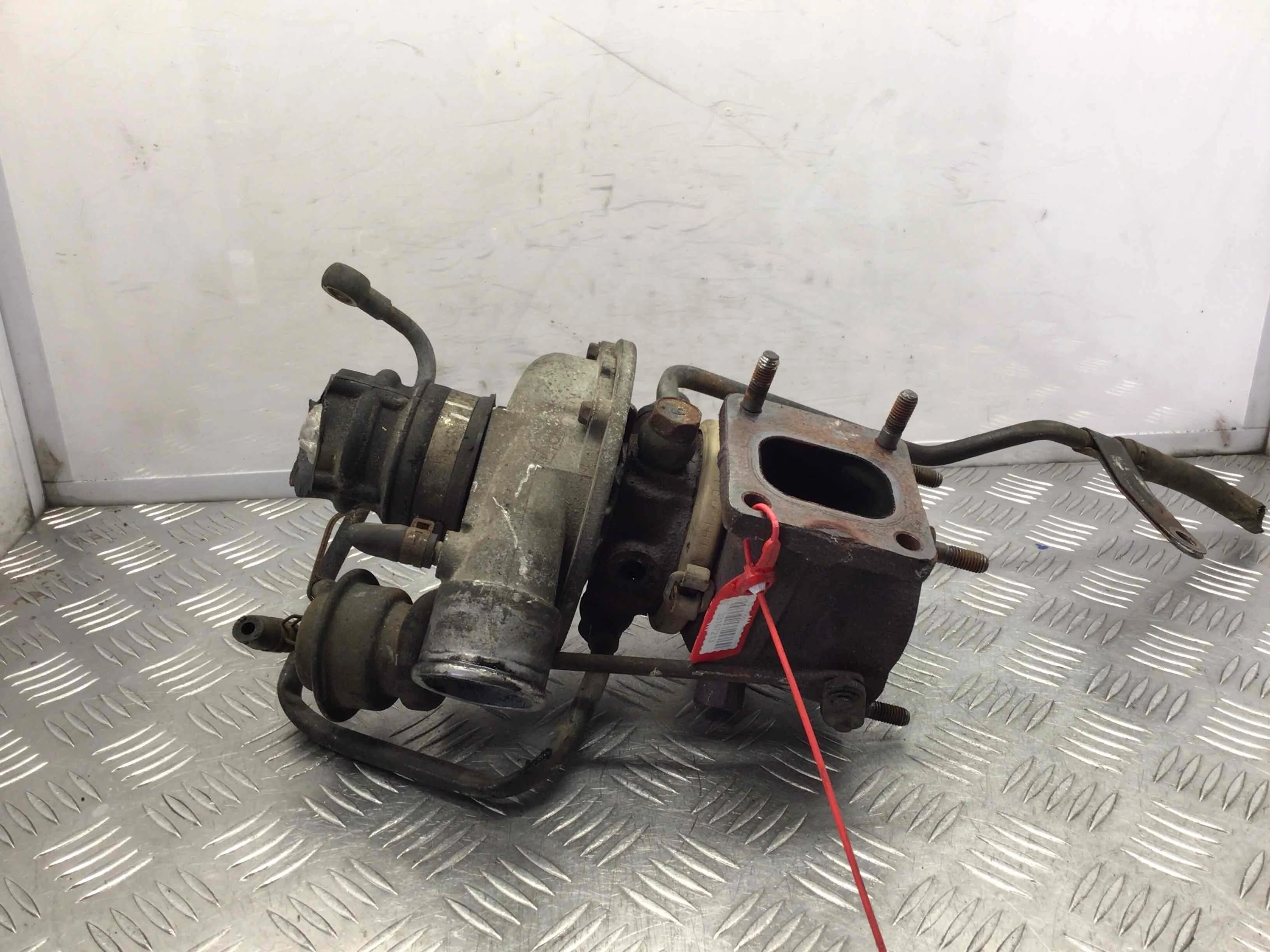 Турбина Kia Carnival 1 поколение [рестайлинг] 2001 - 2006 дизель 2.9 CRDi Механика