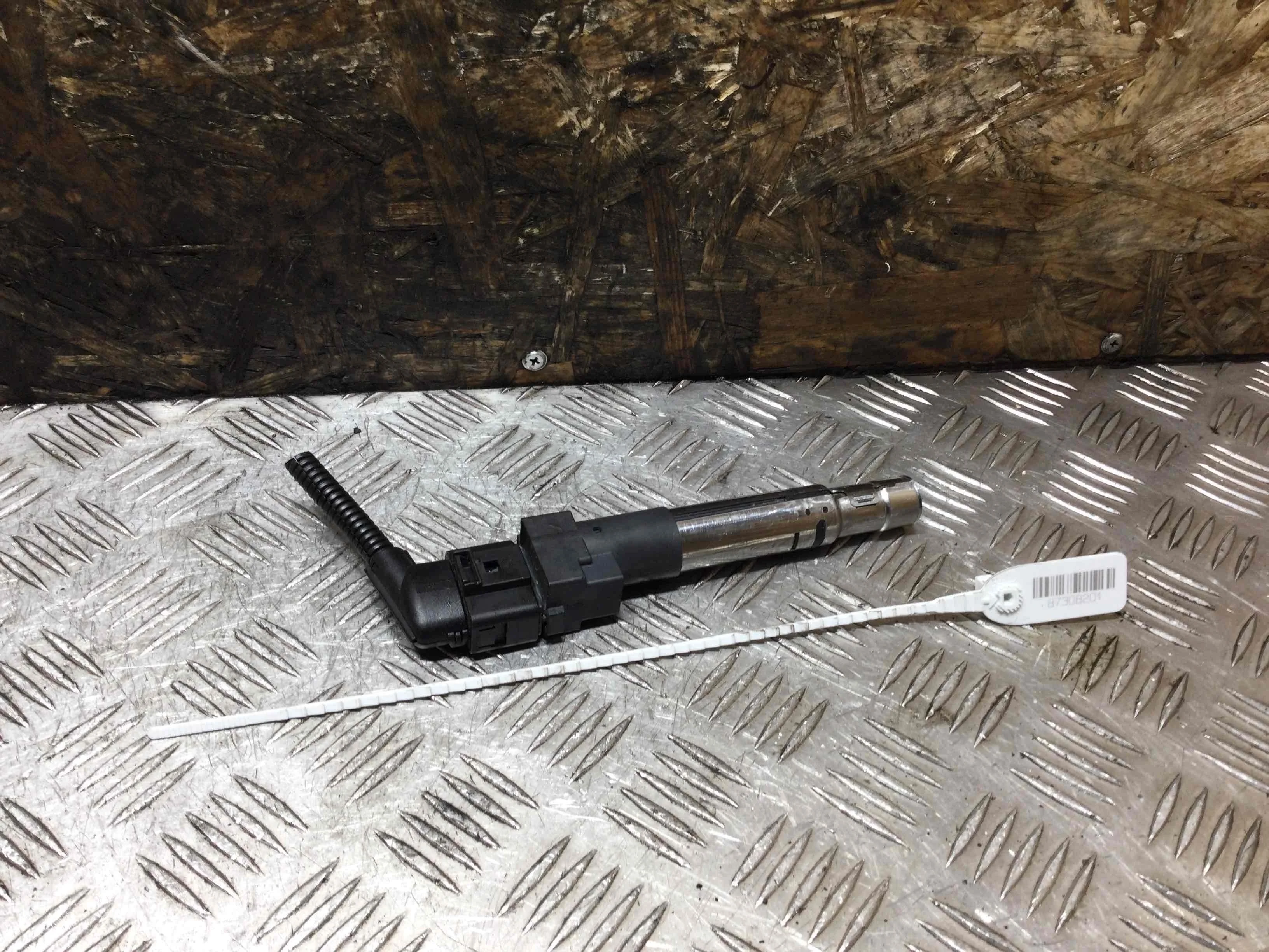 Катушка зажигания Porsche Cayenne 955 (2002-2007) бензин 3.2 i Автомат