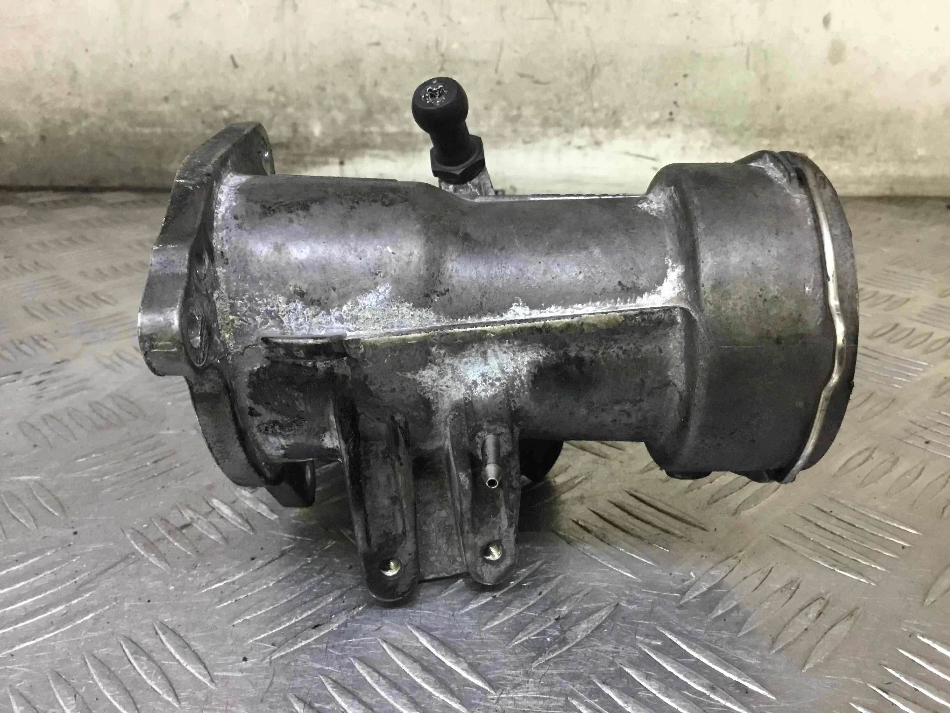 Переходник EGR Mercedes C-klasse W203/S203/CL203 [рестайлинг] (2004-2007) дизель 2.2 CDI Автомат Седан