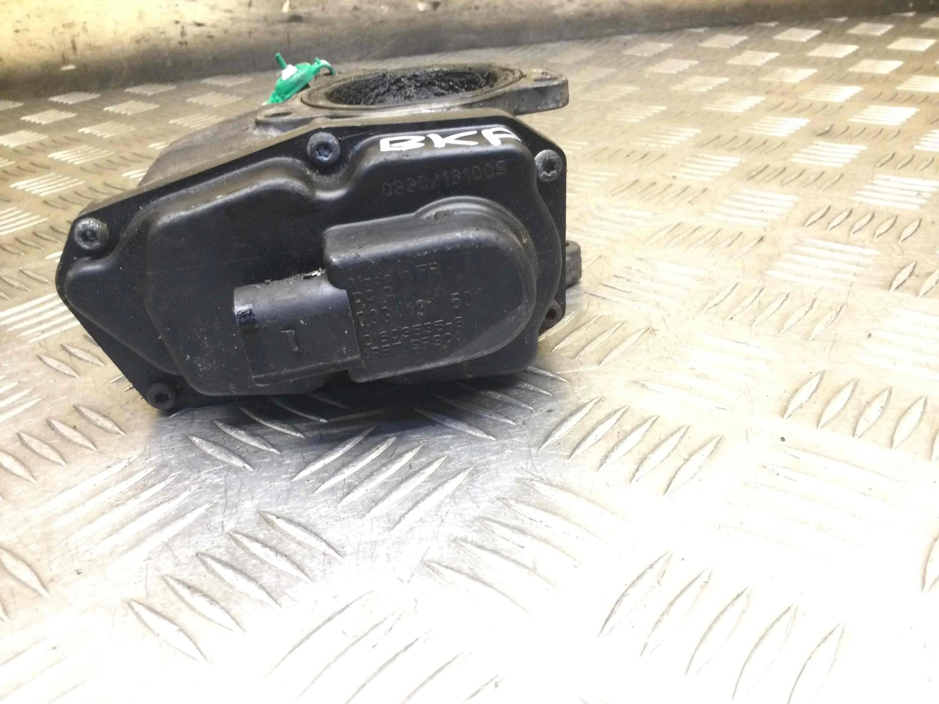 Клапан EGR Volkswagen Passat B6 (2005-2010) дизель 2.0 TDI Механика Седан