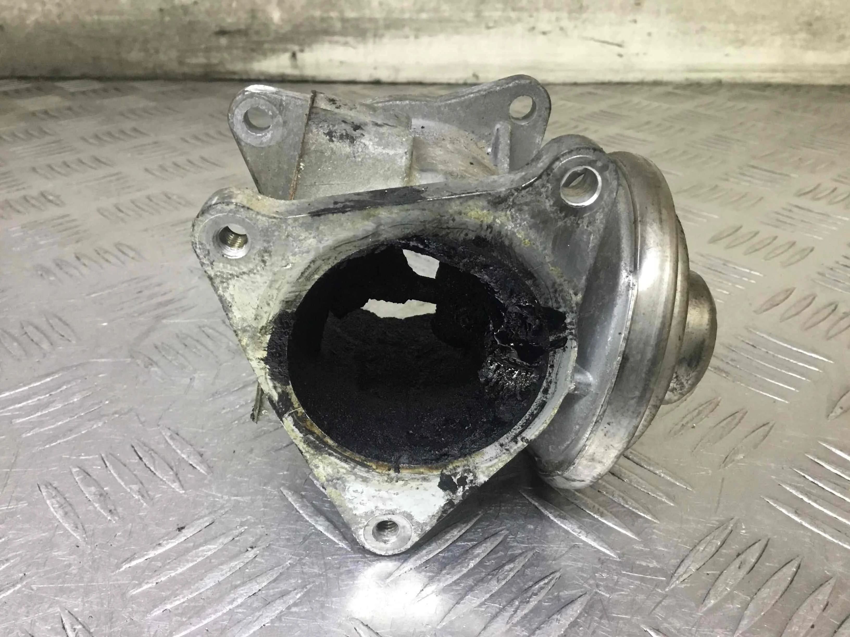 Клапан EGR Skoda Fabia 1 поколение (1999-2004) дизель 1.9 TDI Механика Х/б