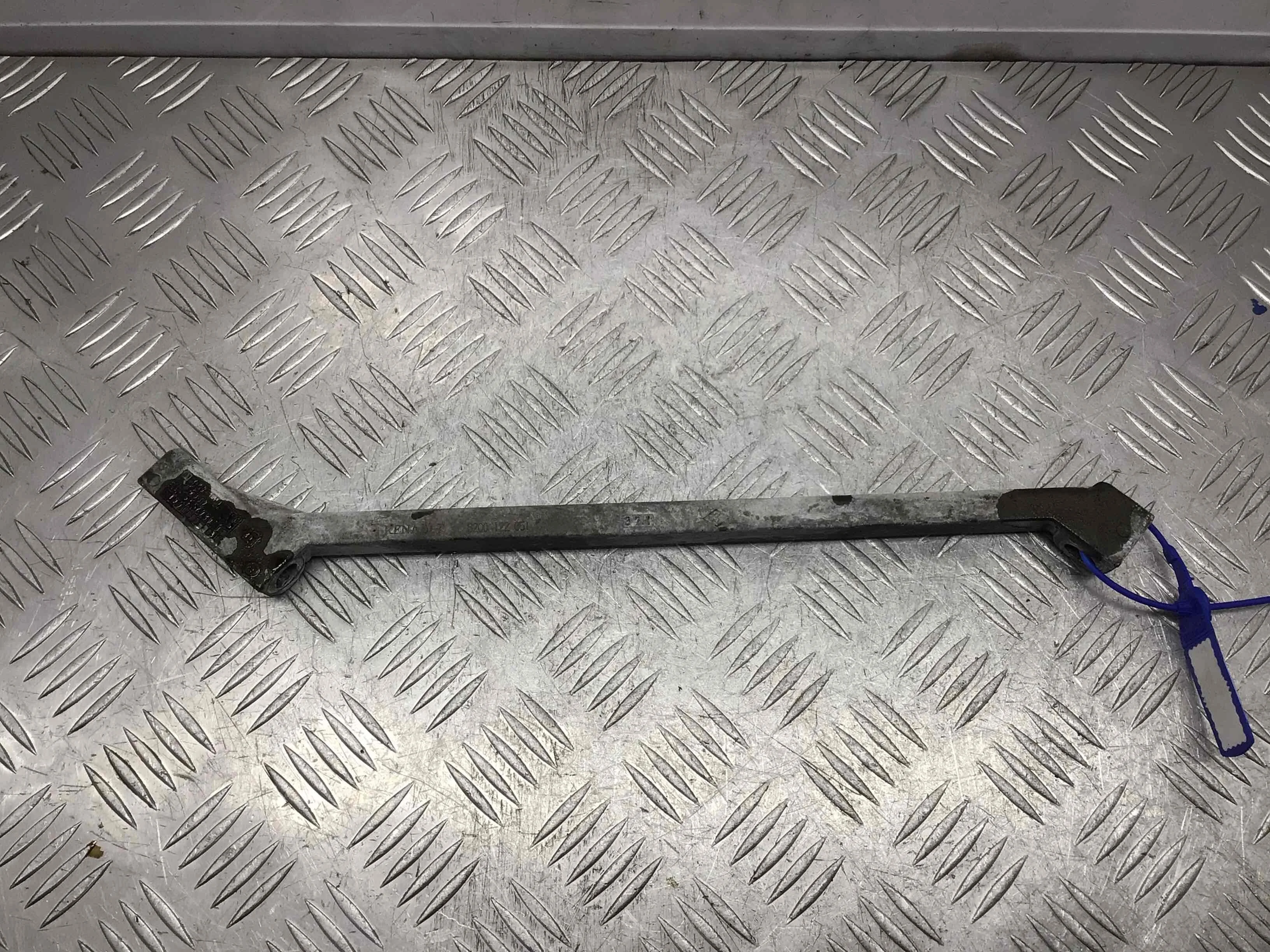 Кронштейн генератора Renault Megane 2 поколение (2002-2006) бензин 1.6 i Механика Х/б