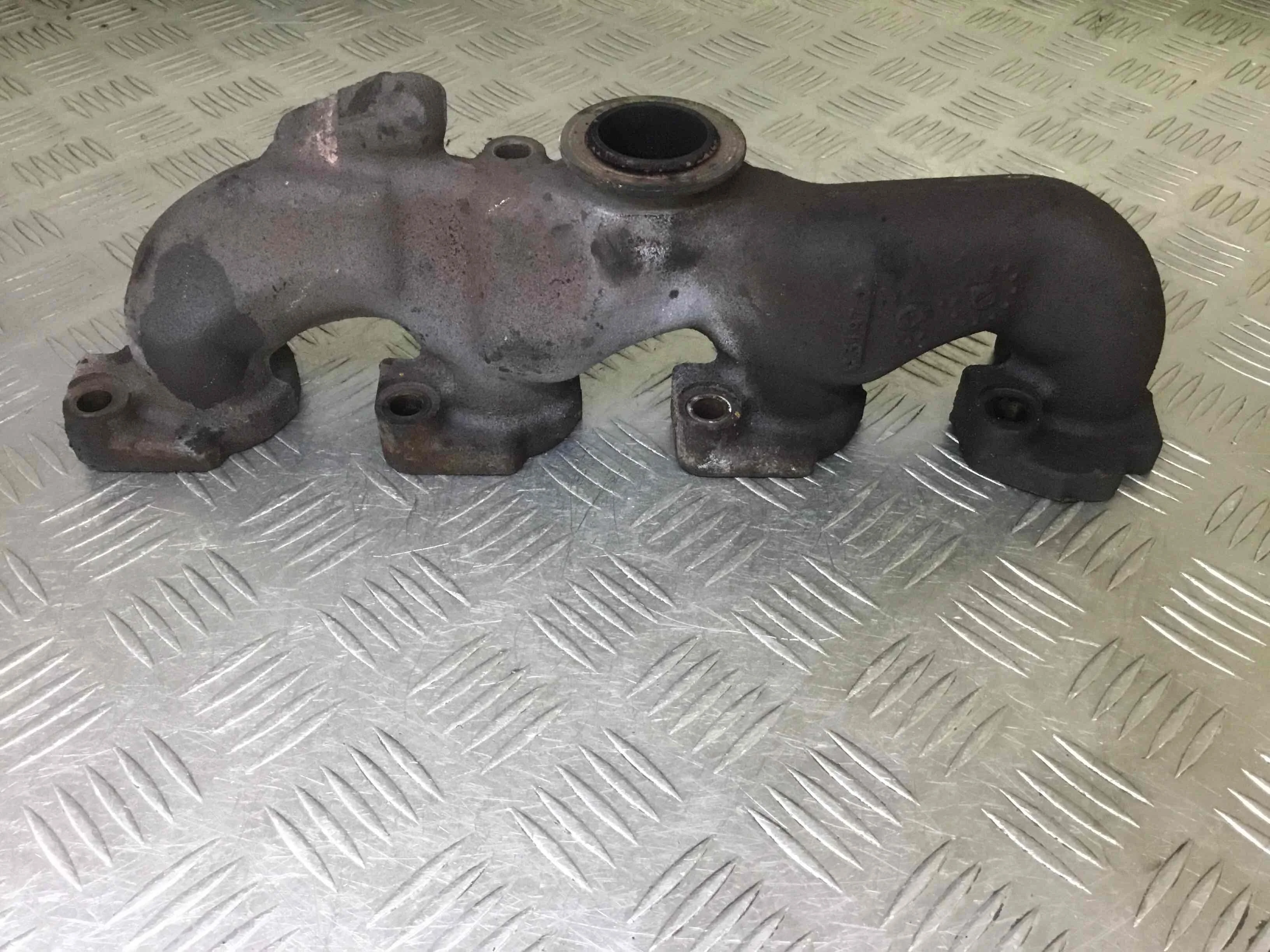 Коллектор выпускной Ford Focus 2 поколение (2005-2008) дизель 1.8 TDCi Механика Седан