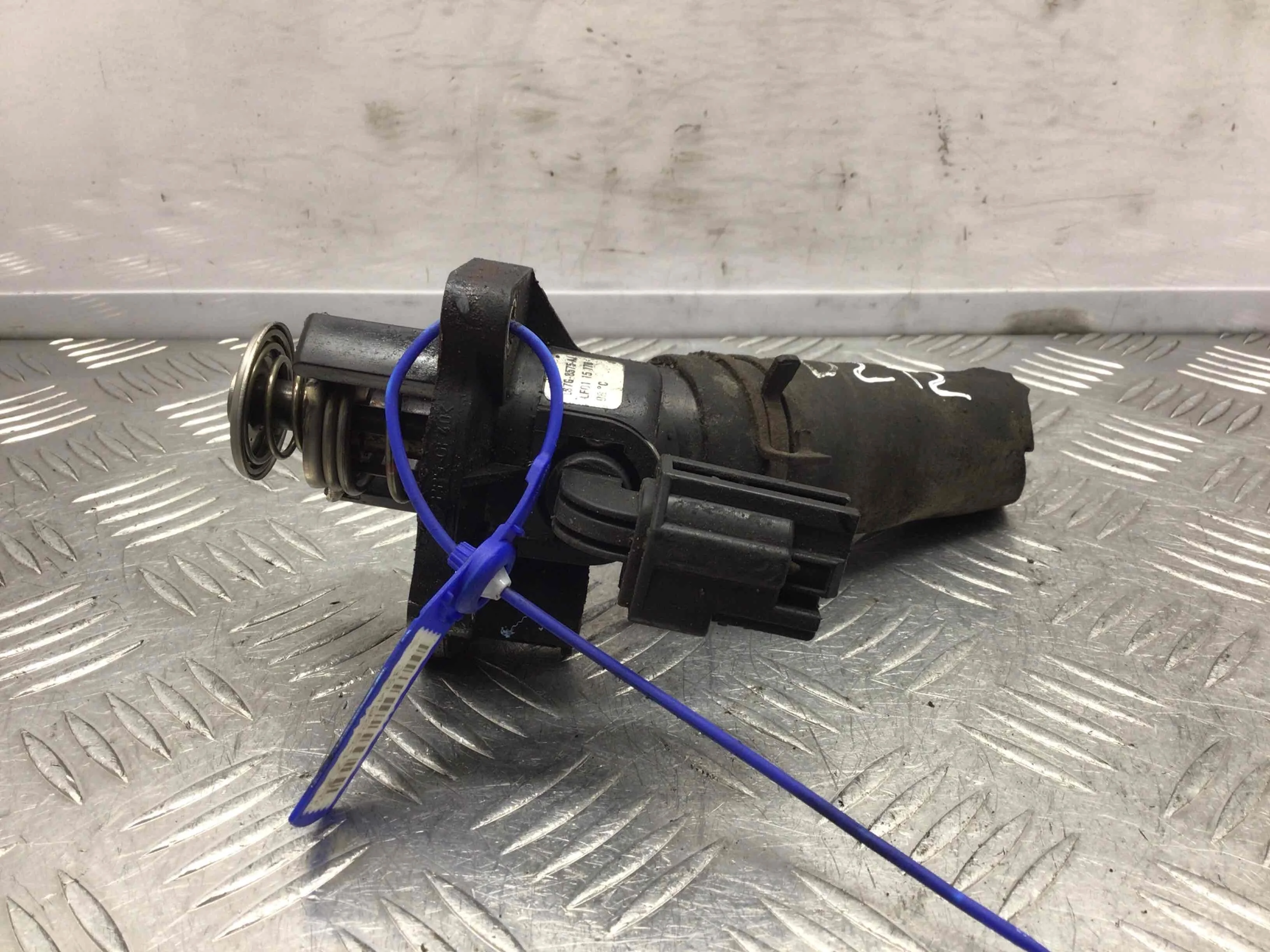 Корпус термостата Ford Mondeo 3 поколение (2000-2003) бензин 1.8 i Механика Х/б