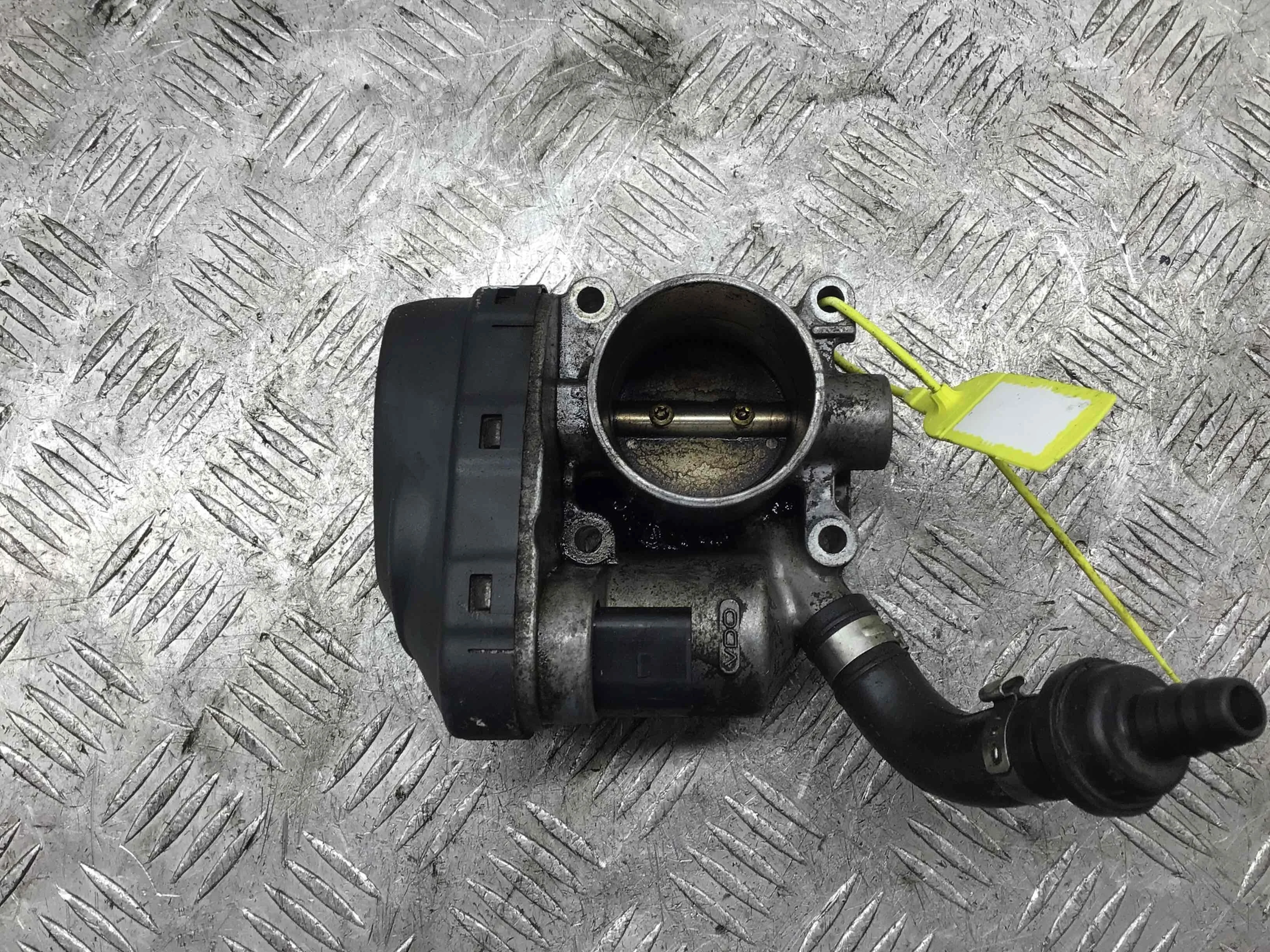 Заслонка дроссельная Volkswagen Golf 4 поколение (1997-2004) бензин 1.4 i Механика Х/б