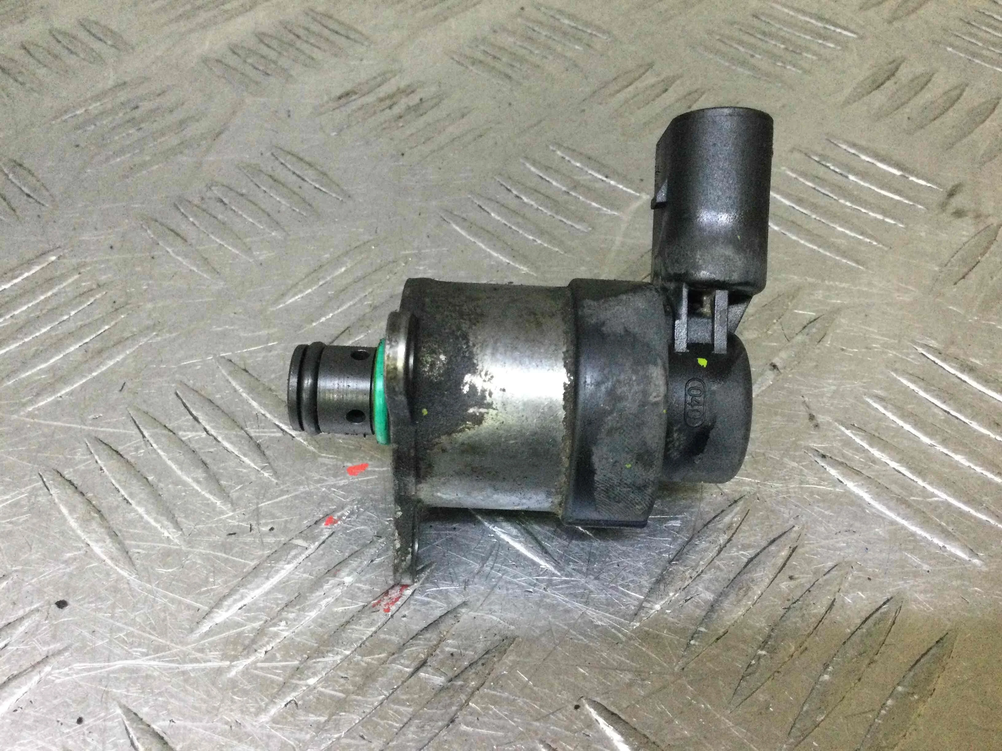 Регулятор давления топлива Mercedes CLK W209/A209 [рестайлинг] (2005-2010) дизель 3.0 CDI Механика Седан