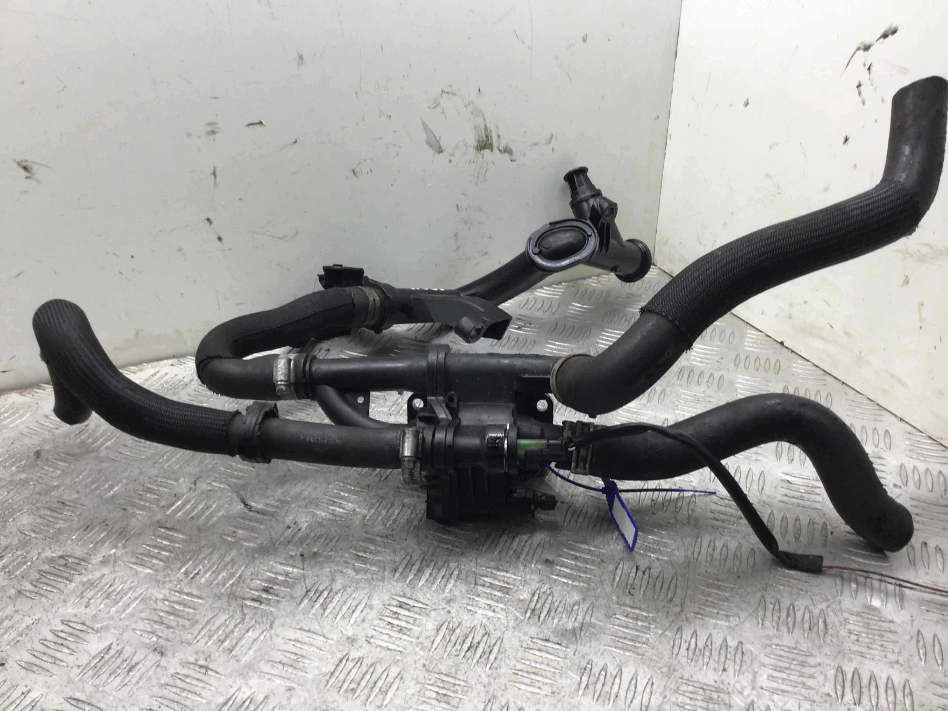 Термостат Peugeot 308 T7 (2007-2011) дизель 1.6 HDi Механика Х/б