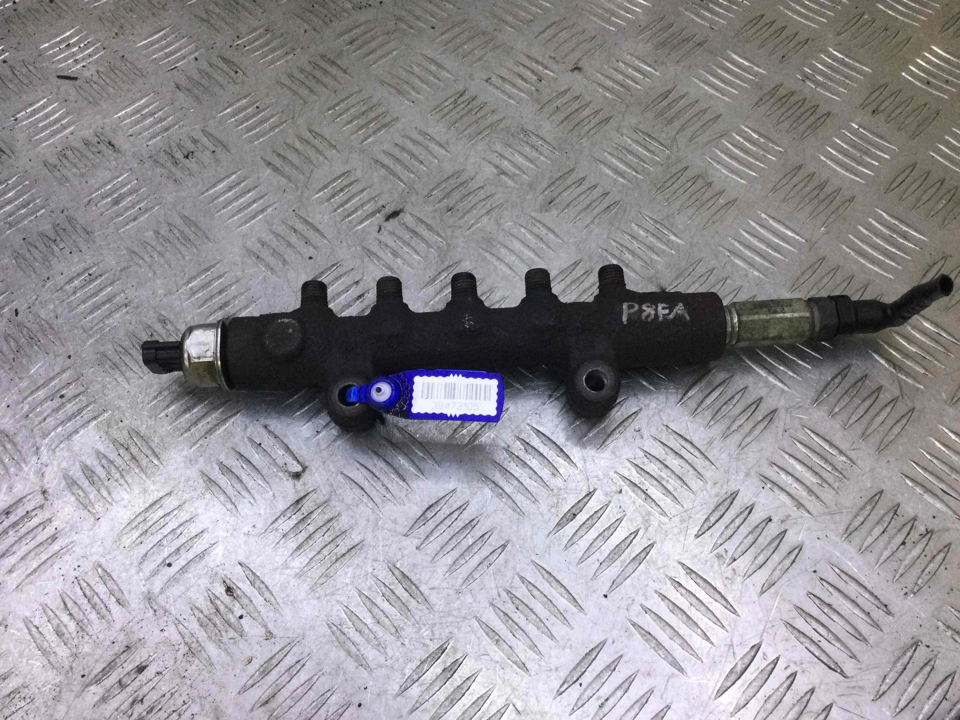 Топливная рампа Ford Transit 3 поколение [рестайлинг] (2006-2013) дизель 2.2 TDCi Механика Микроавтобус