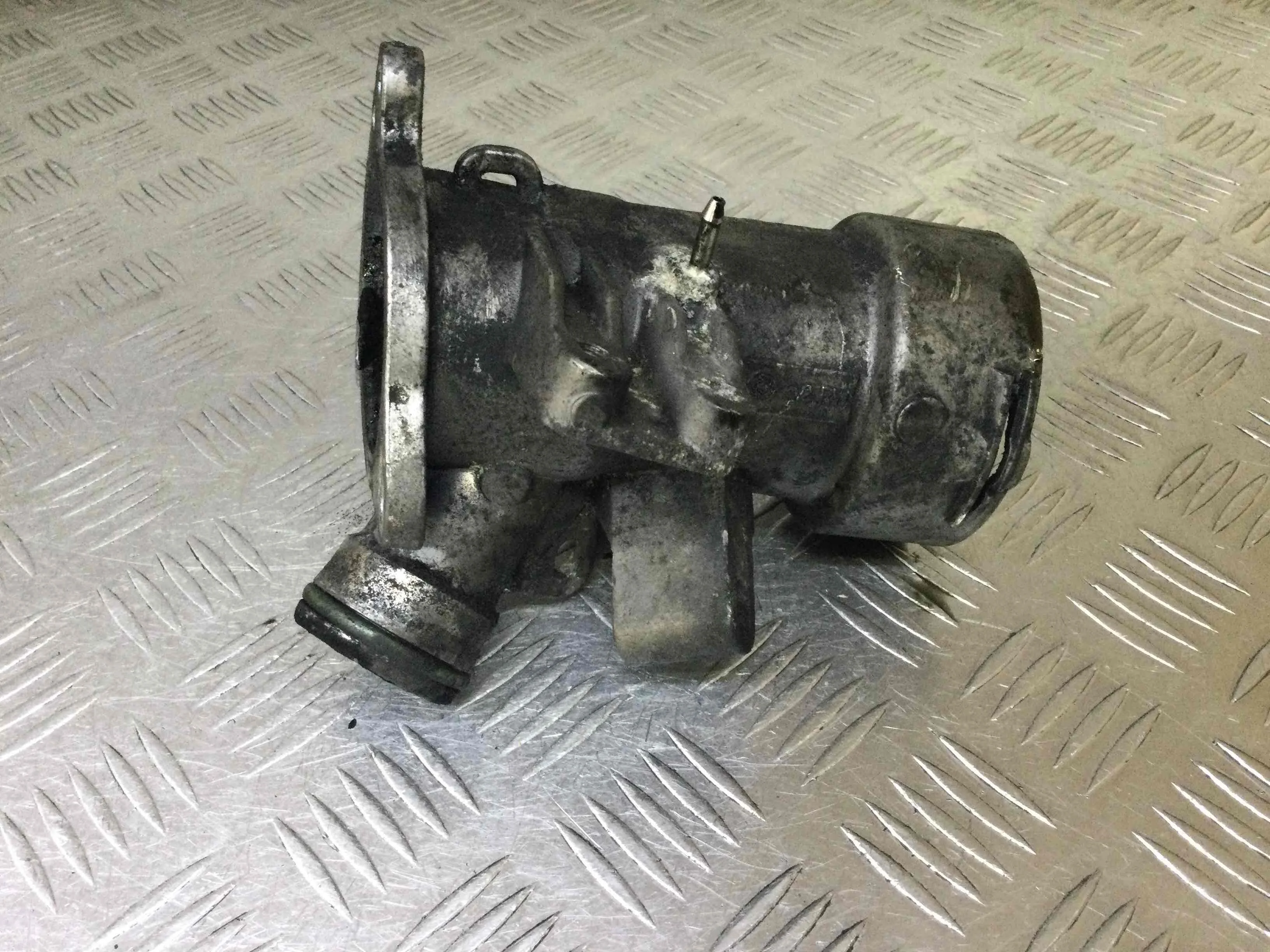 Переходник EGR Mercedes CL CL (C216) 2006 - 2014 дизель 2.2 CDI Автомат Седан