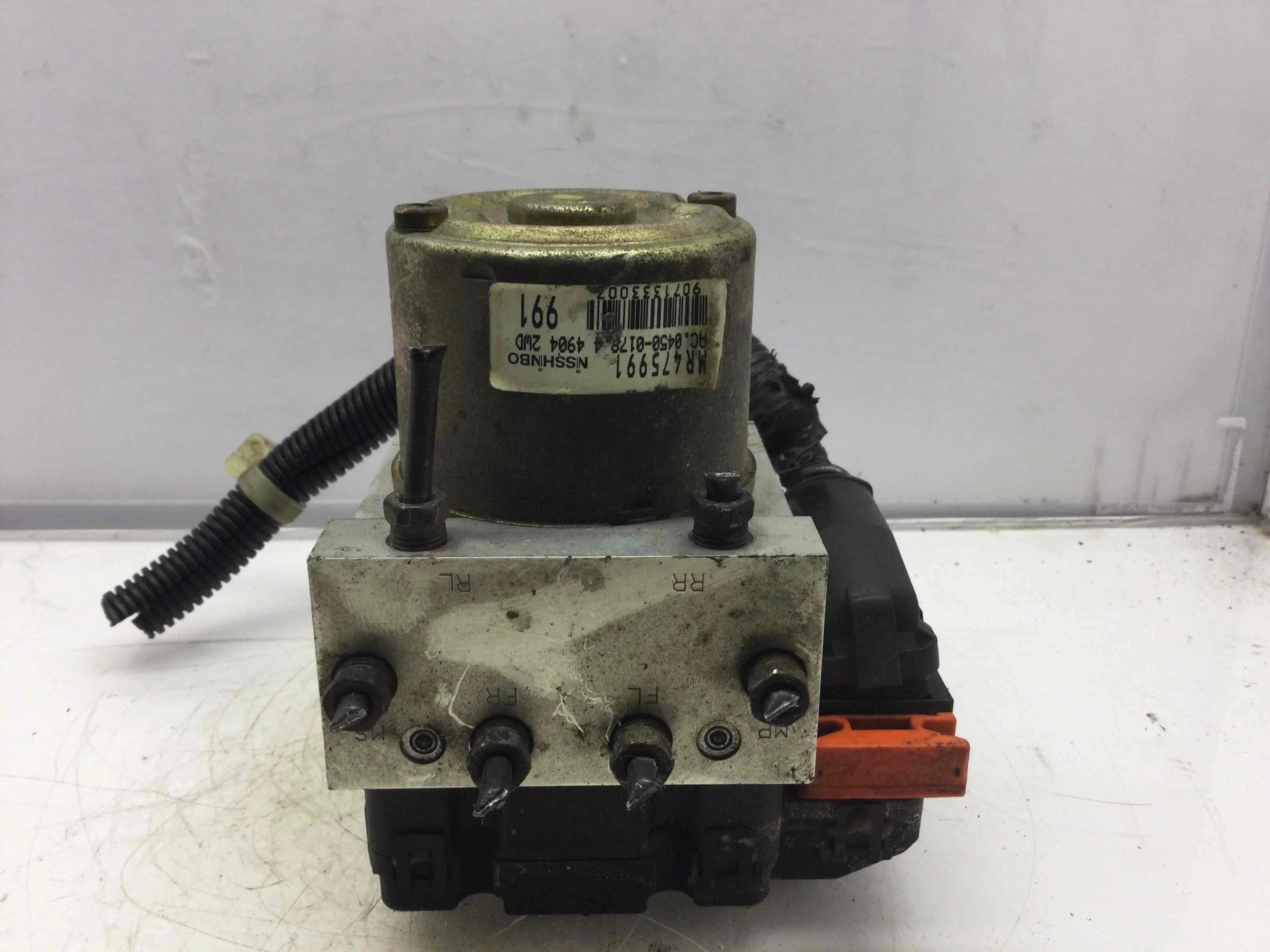 Блок ABS Mitsubishi Space Star 1 поколение (1998-2002) бензин 2.4 i Механика Седан