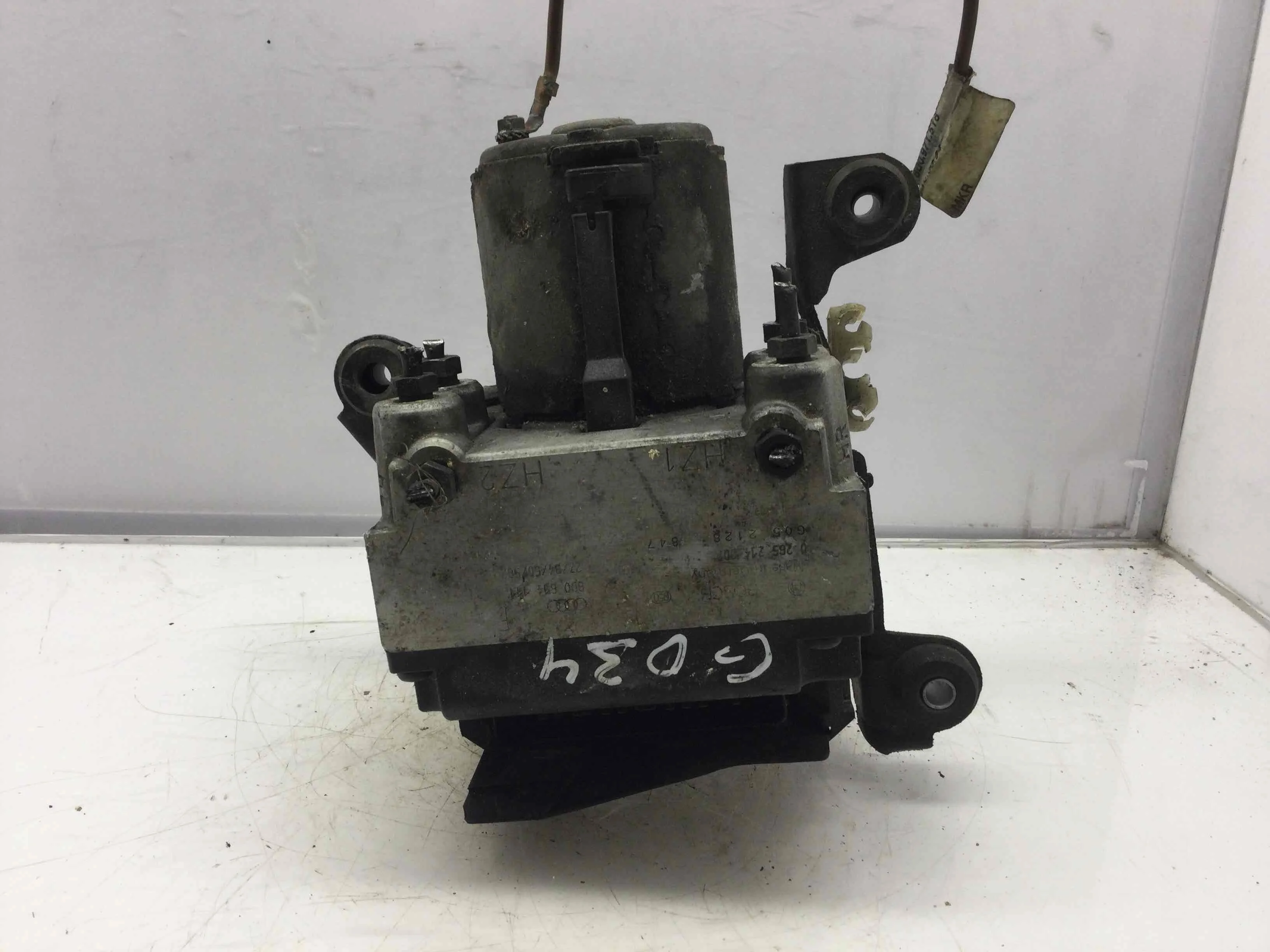 Блок ABS Audi A4 B5 (1994-1999) бензин 1.8 i Механика Седан