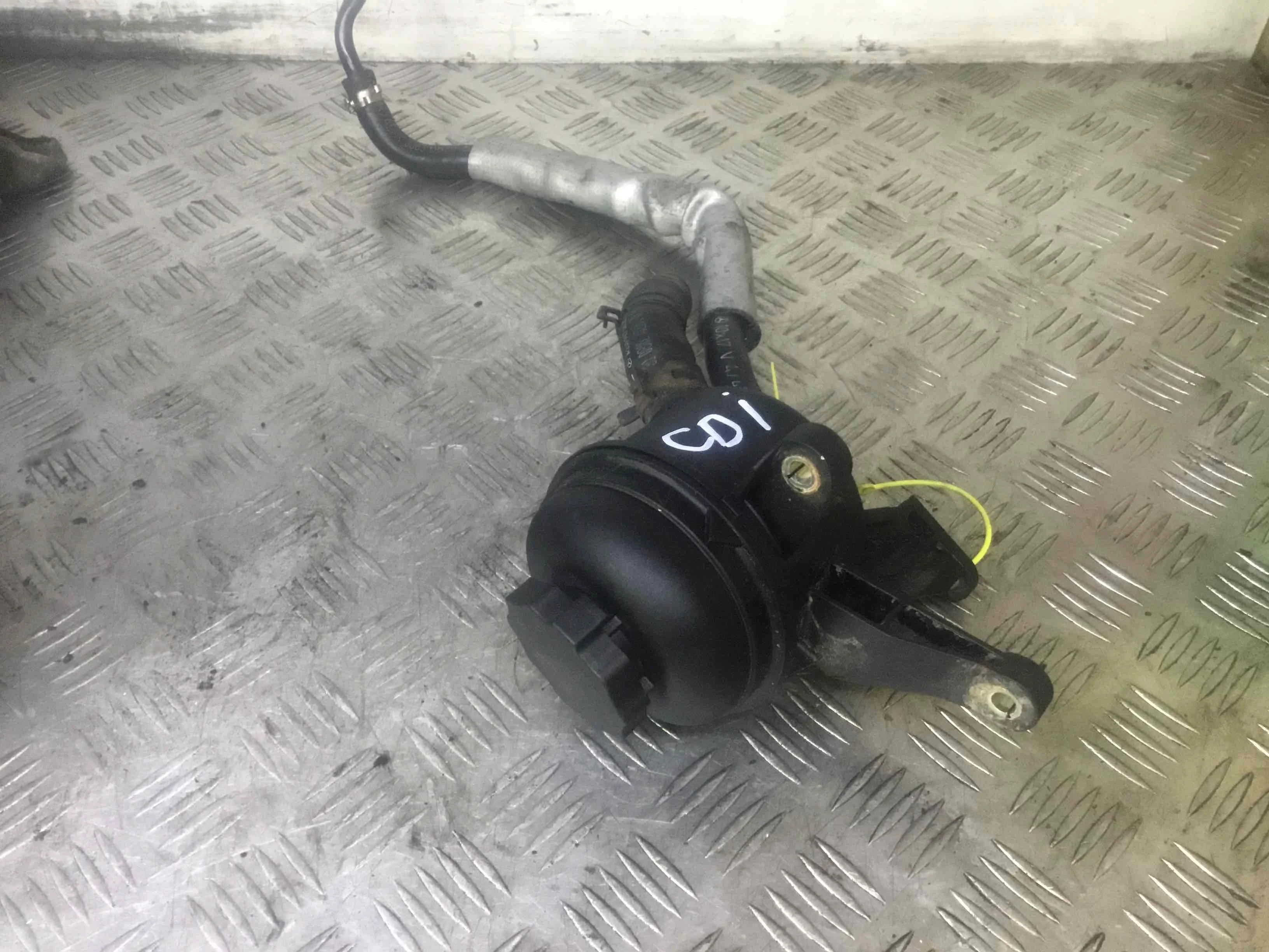 Бачок гидроусилителя Mercedes C-klasse W203/S203/CL203 (2000-2004) дизель 2.2 CDI Автомат Седан